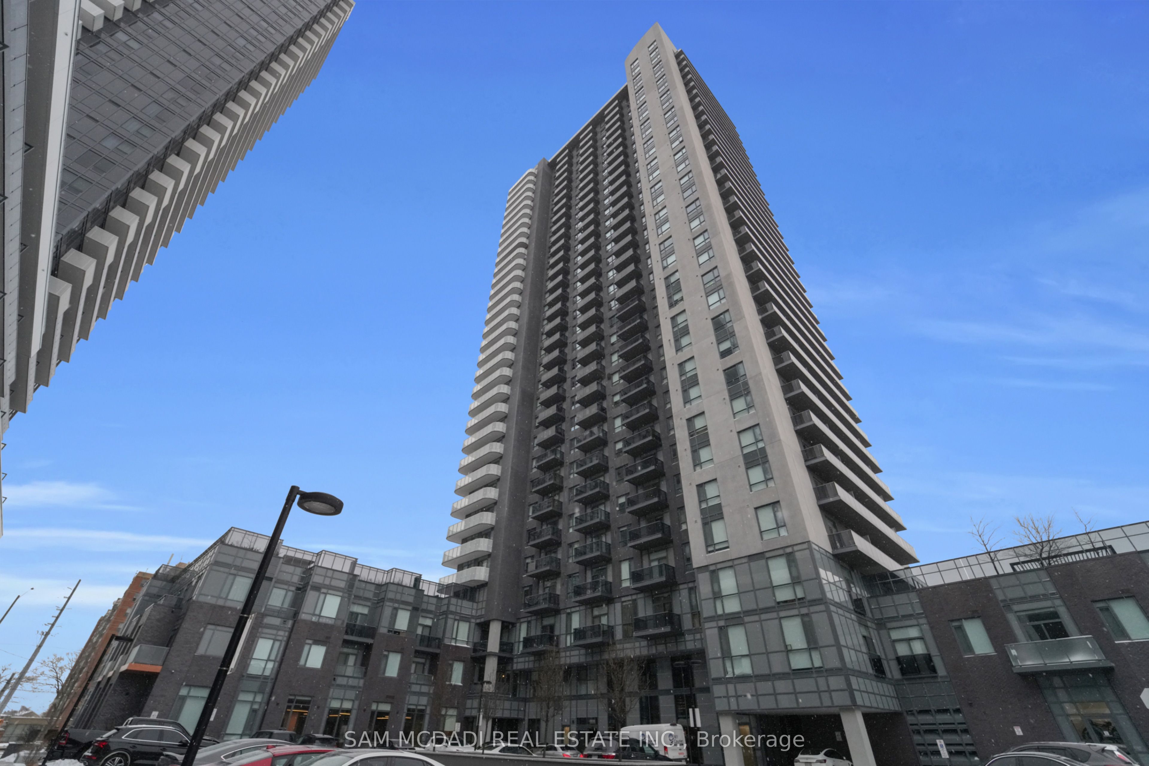 8 Nahani Way 1722, Mississauga, ON L4Z 0C6