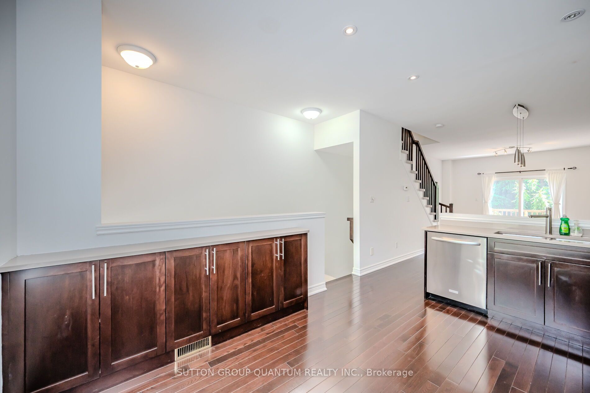 4304 INGRAM, Burlington, ON L7L 0C4 photo 4