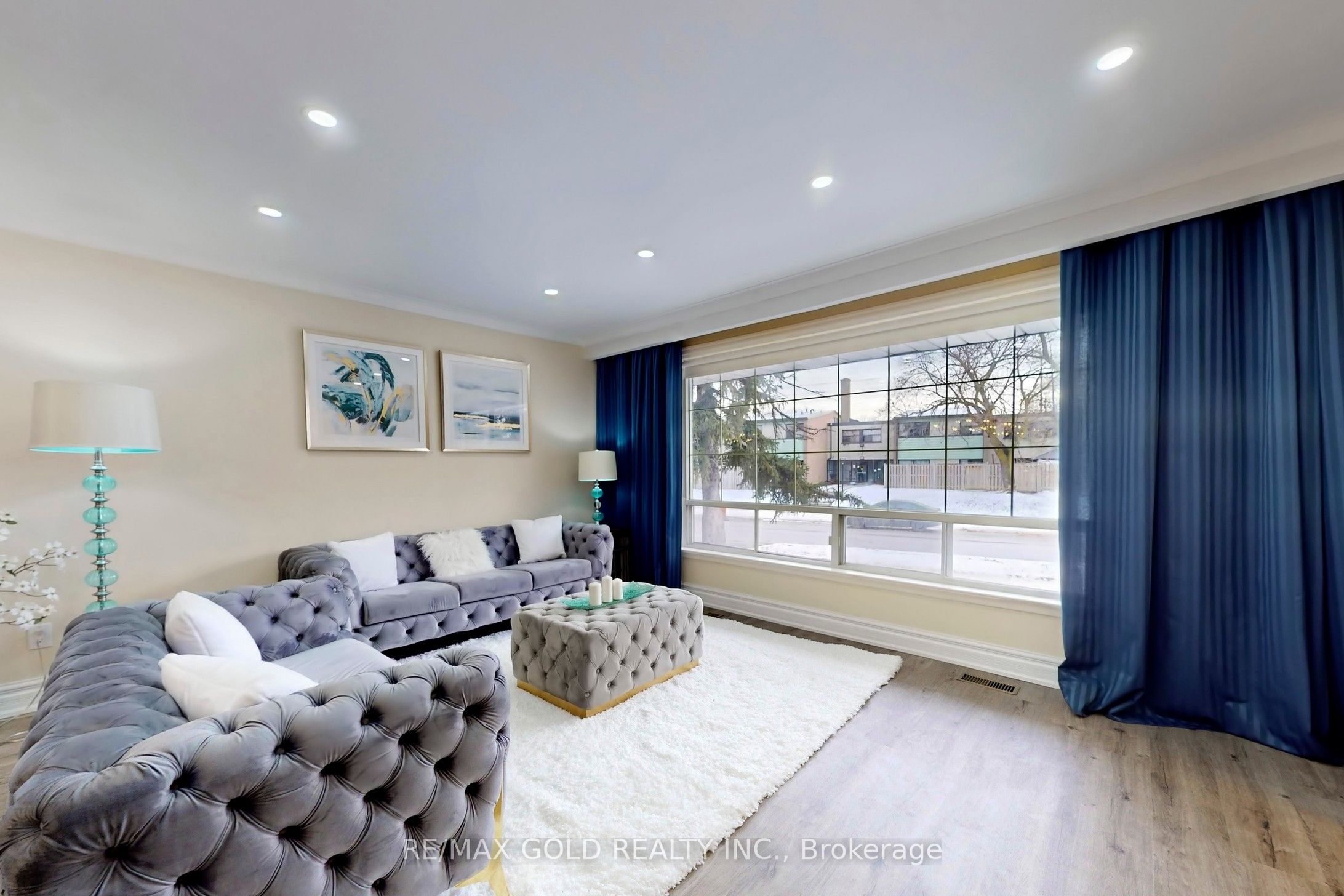 189 Kingsview Boulevard, Toronto, ON M9R 1V7 photo 5