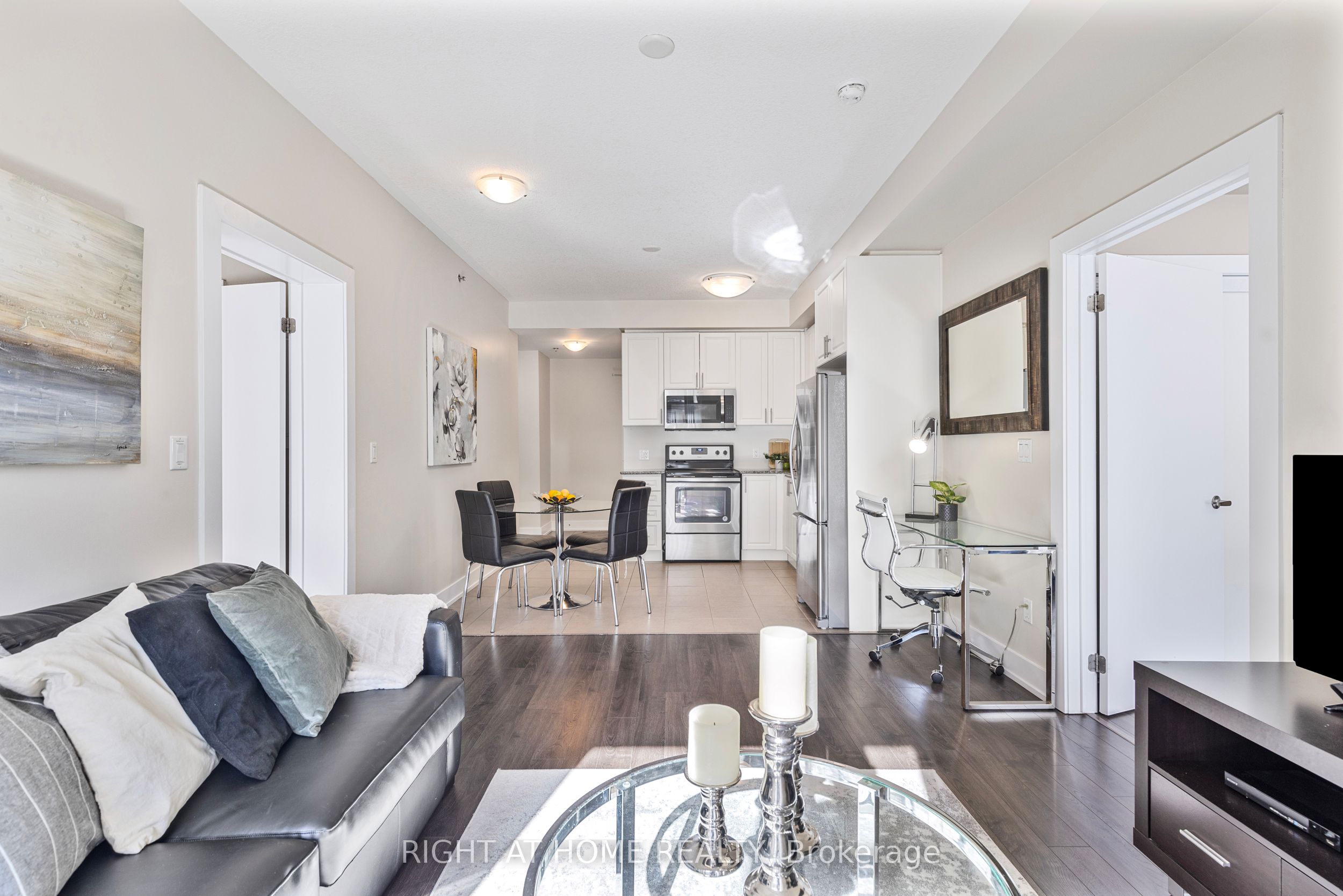 2486 Old Bronte Road 423, Oakville, ON L6M 4J2 photo 5