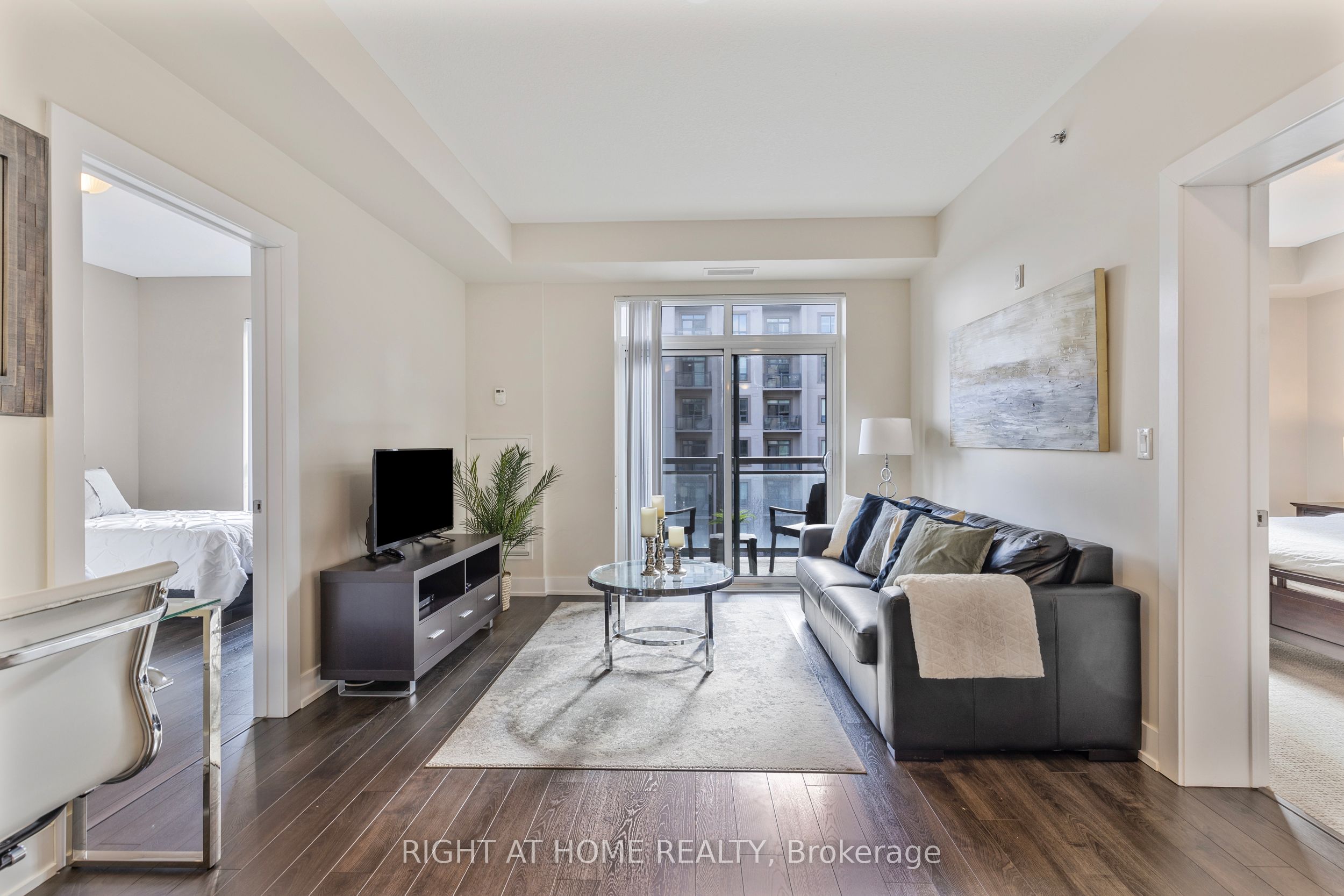 2486 Old Bronte Road 423, Oakville, ON L6M 4J2 photo 5
