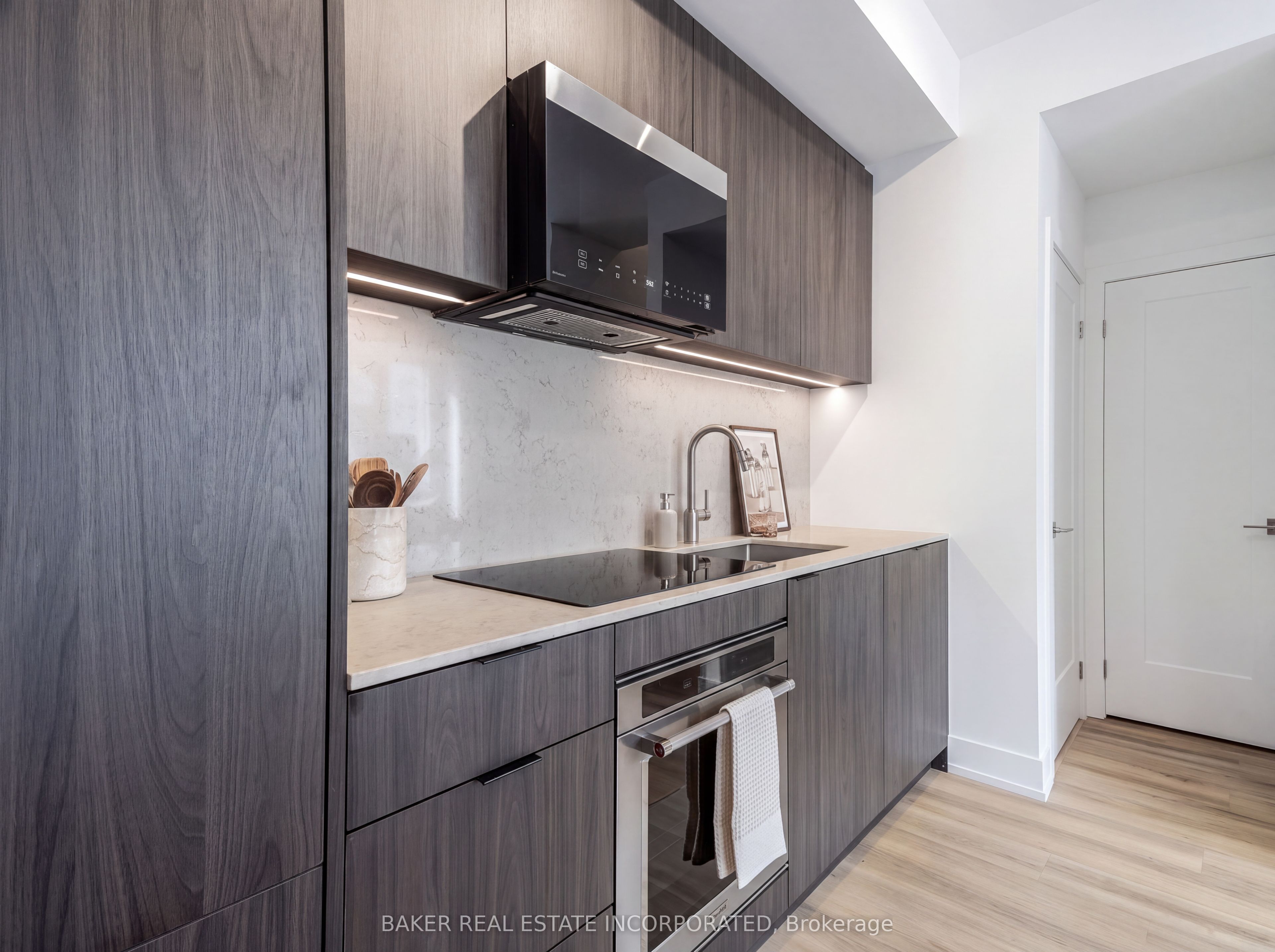 251 Masonry Way 5, Mississauga, ON L5H 0B3 photo 5