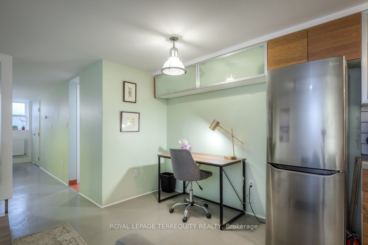 26A Scarlett Road BSMT, Toronto, ON M6N 4K1 photo 5