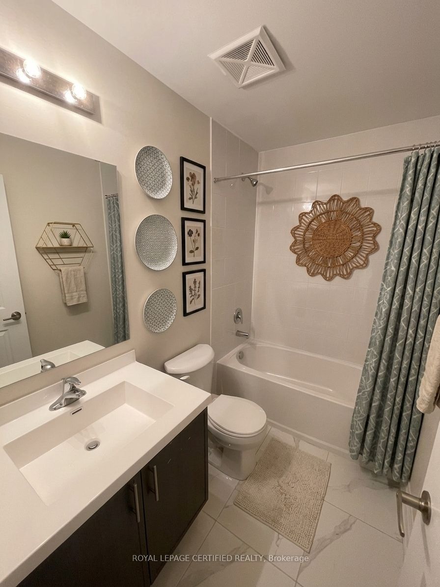 1597 Rose Way 109, Milton, ON L9E 1N5 photo 4