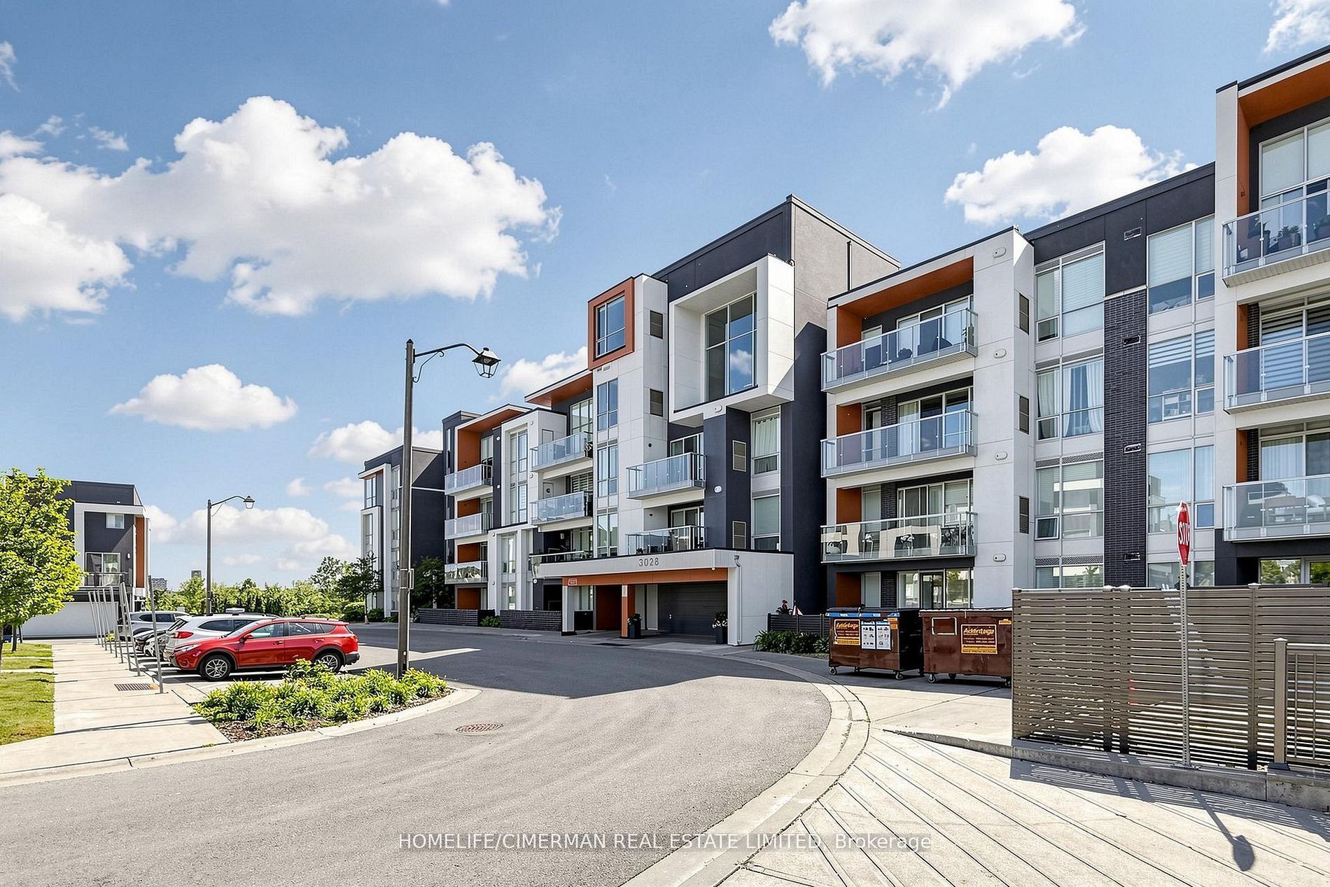 3028 Creekshore Common 113, Oakville, ON L5M 5K6 photo 3