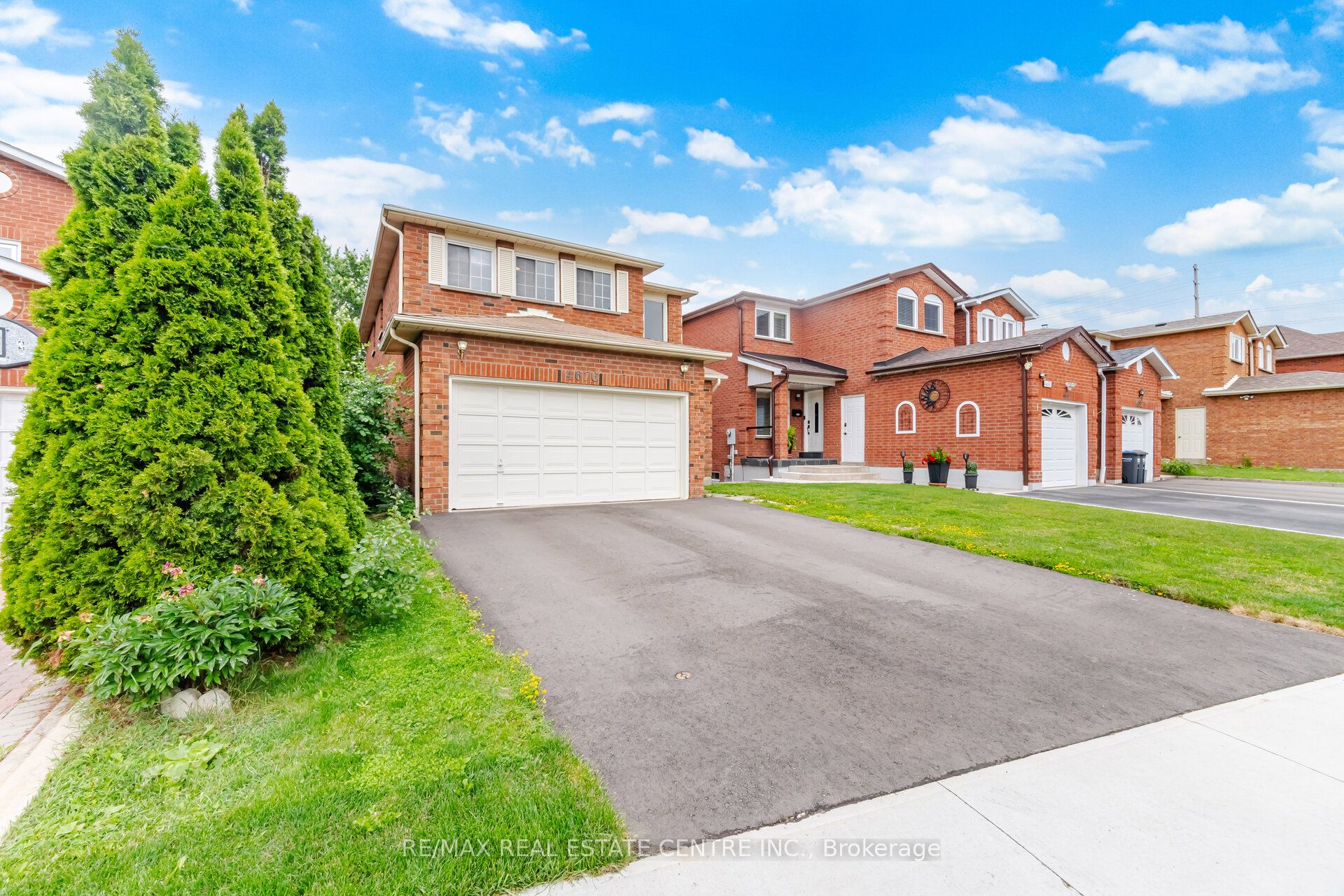 4676 Owl Circle Main and 2nd, Mississauga, ON L4Z 2W6 photo 4
