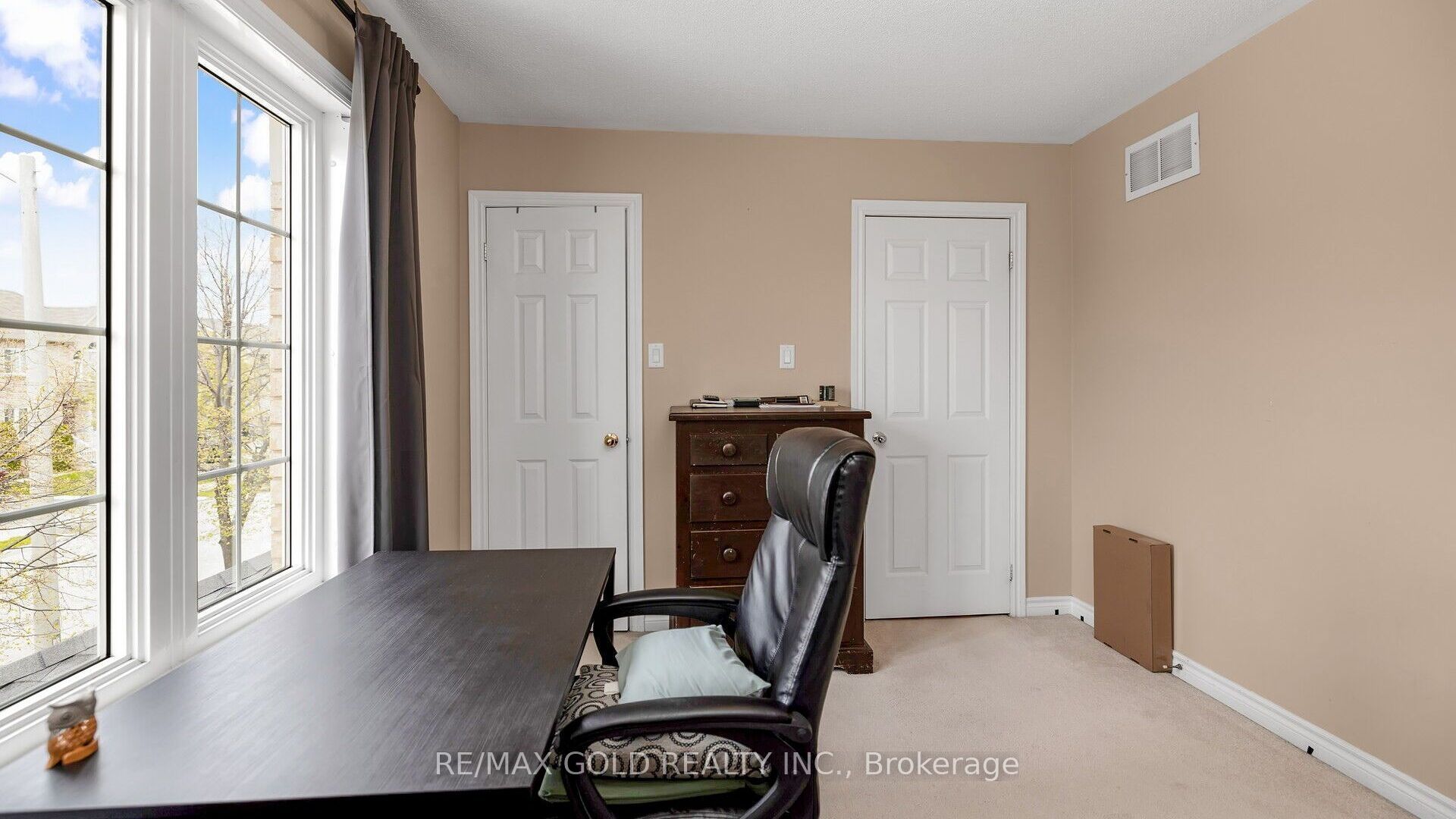17 Echoridge Drive, Brampton, ON L7A 3L2 photo 5