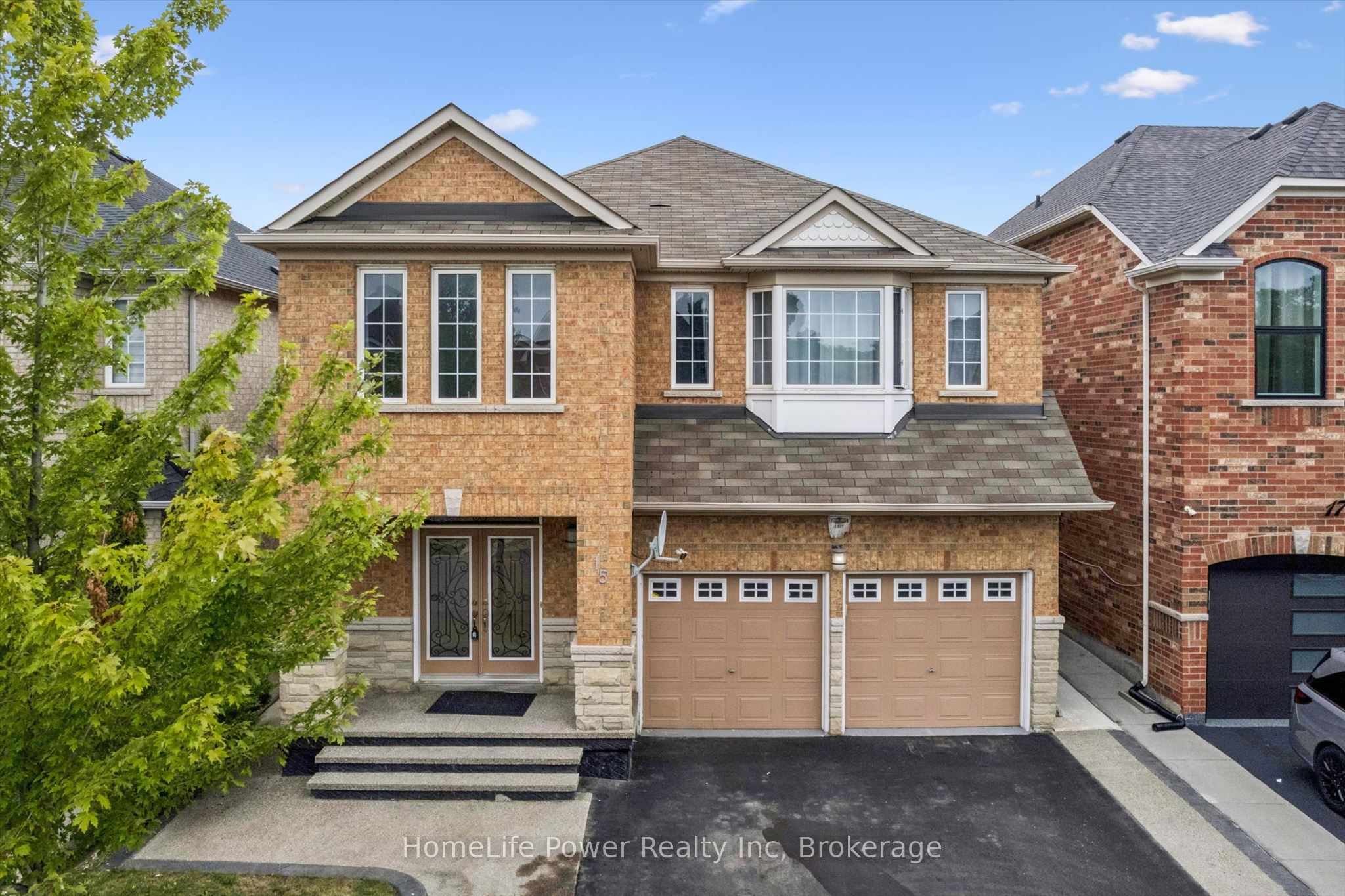 15 Lucky Lane, Brampton, ON L6R 3M3