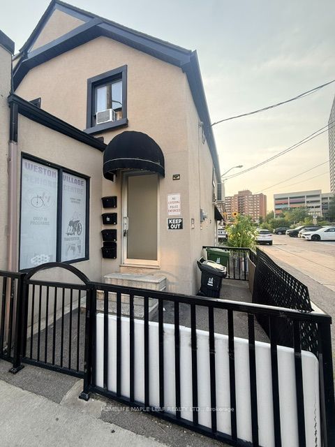 8 John Street A, Toronto, ON M9N 1J3