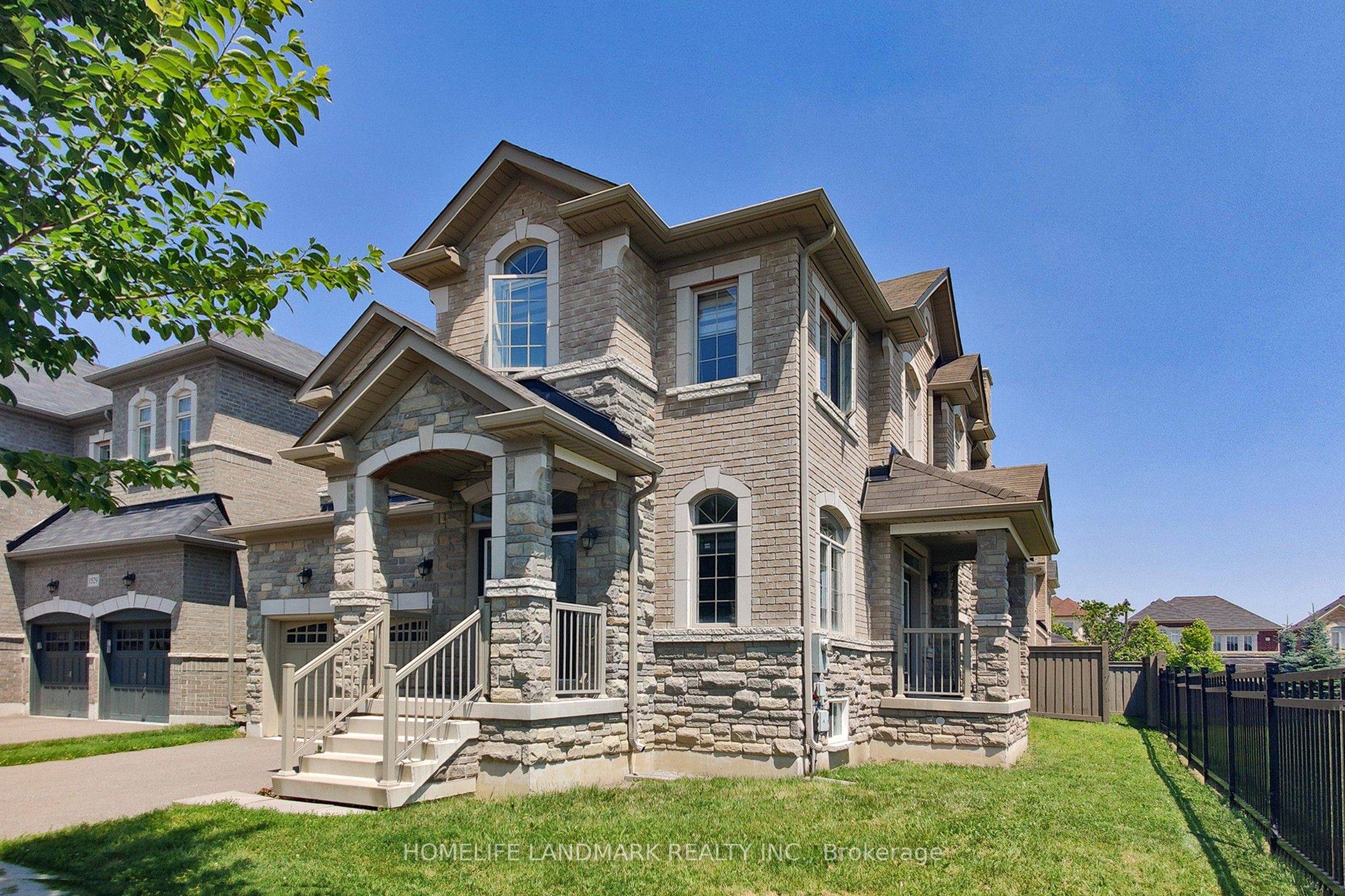 1533 Devine Point, Milton, ON L9E 1H6 photo 2
