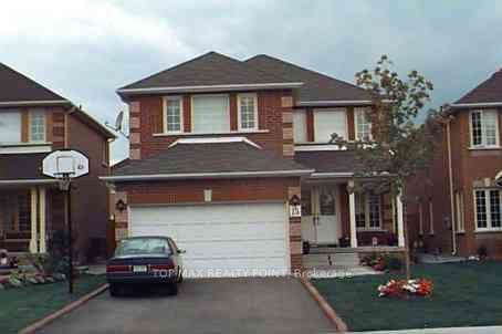 15 Carrie Crescent, Brampton, ON L6Y 4Z4