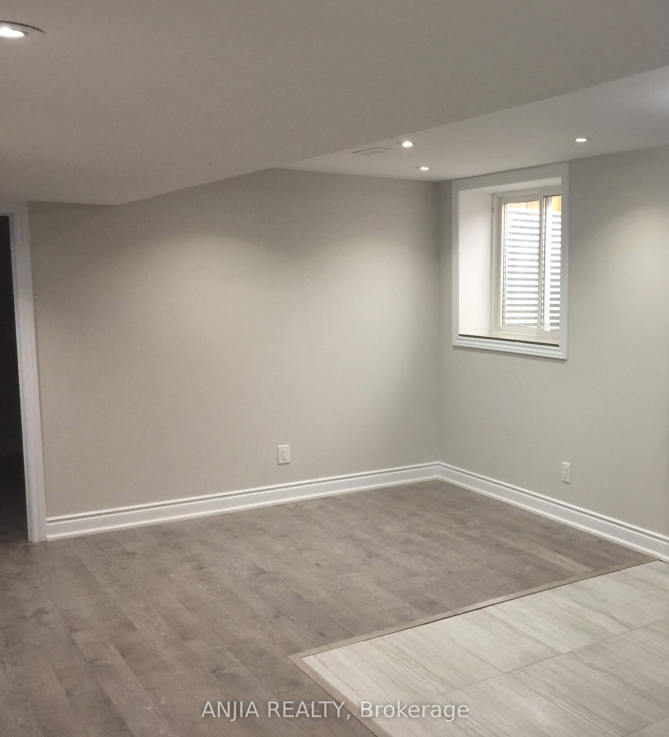 46 Rampart Drive, Brampton, ON L6P 2Z1 photo 4