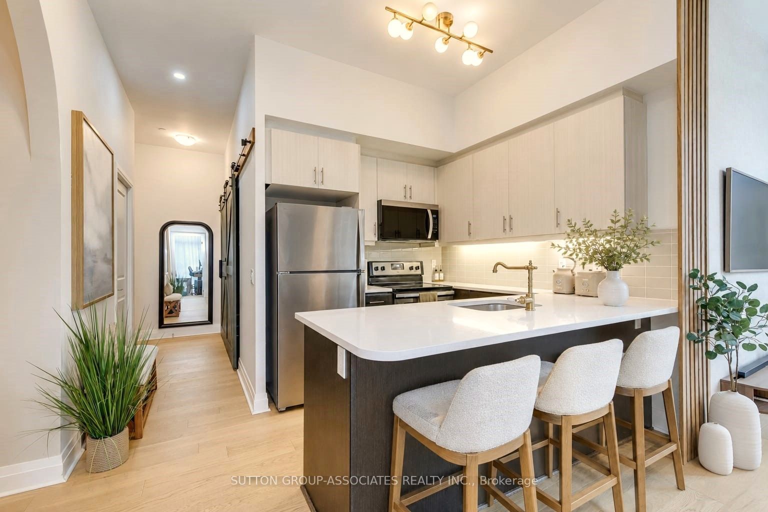 15 Zorra Street 104, Toronto, ON M8Z 0C1 photo 4