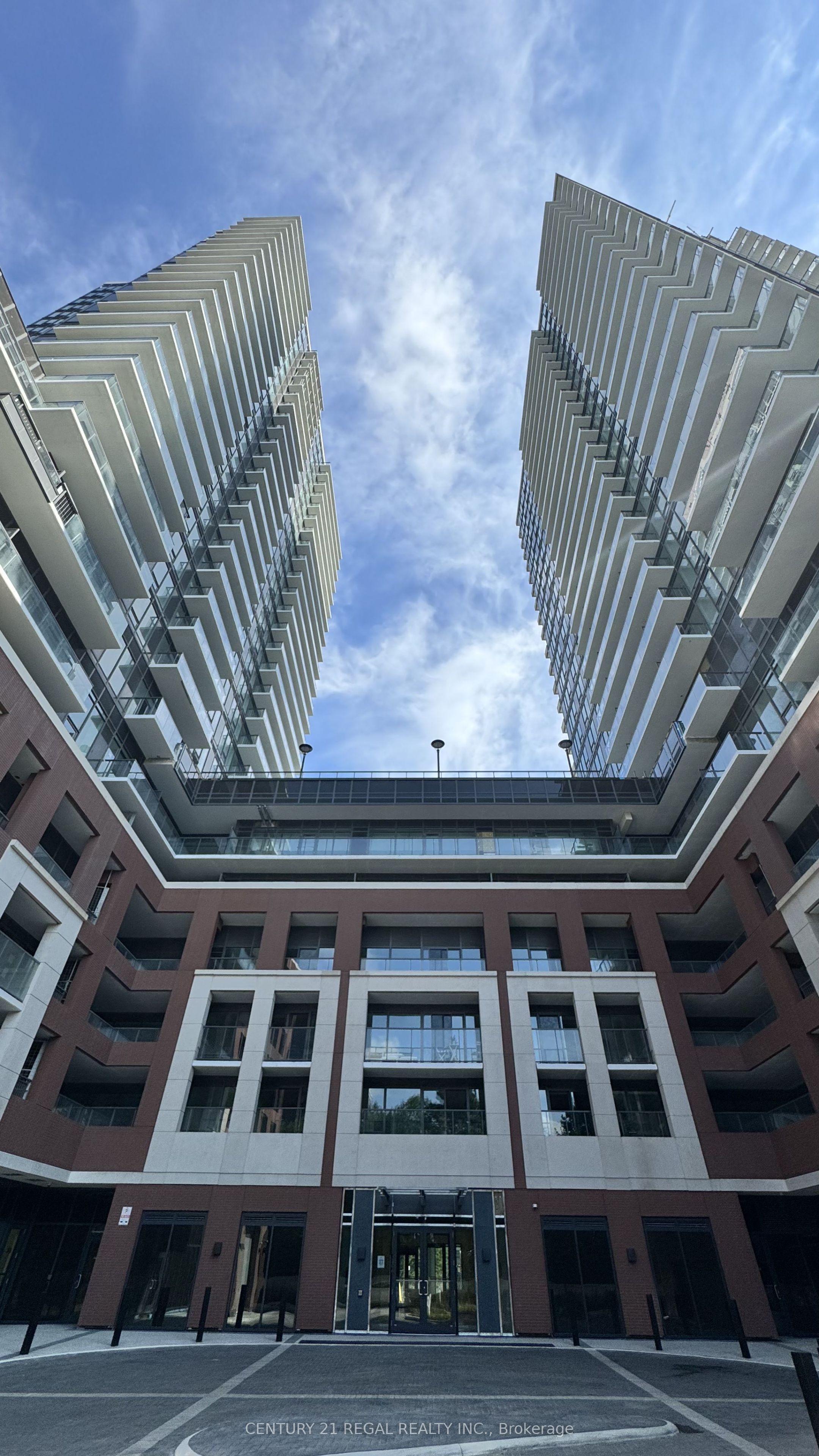 4010 Eglinton Avenue 1210, Toronto, ON M9A 0G5 photo 2