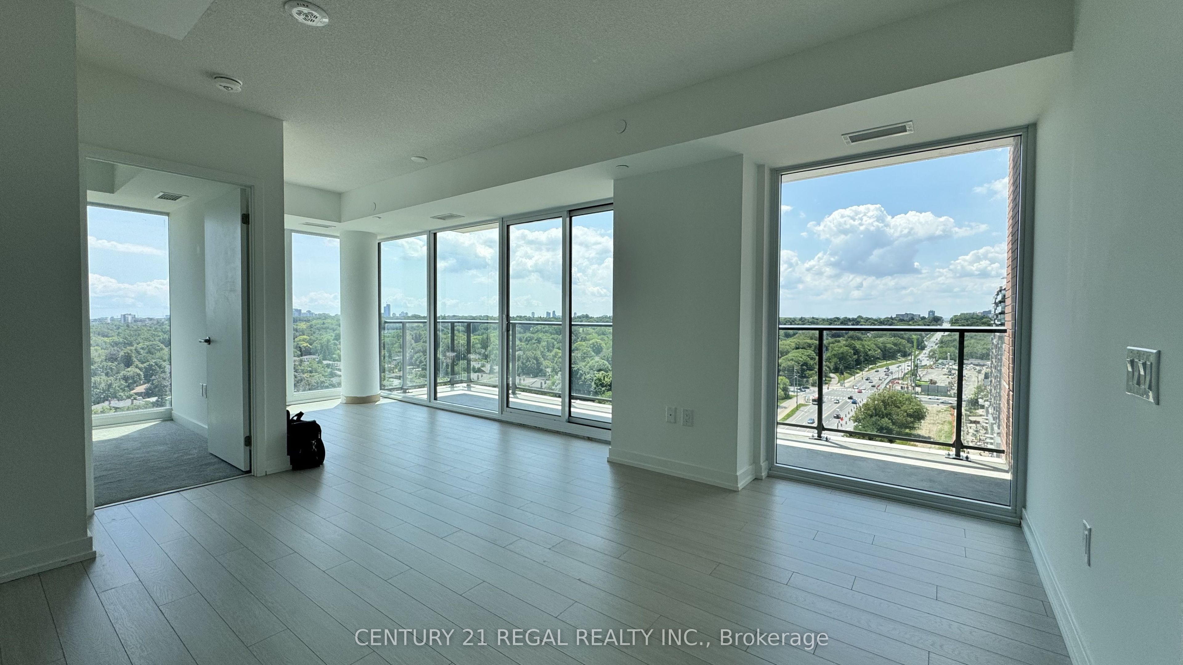 4010 Eglinton Avenue 1210, Toronto, ON M9A 0G5 photo 5