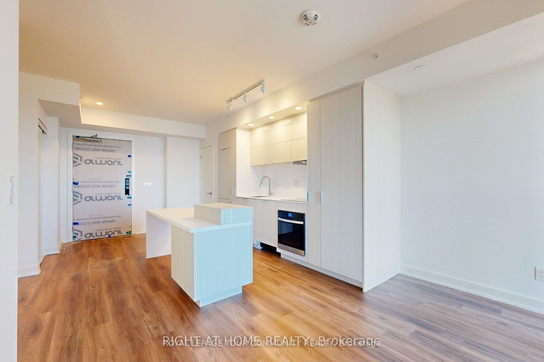 370 Martha Street 1006, Burlington, ON L7R 2P7 photo 5