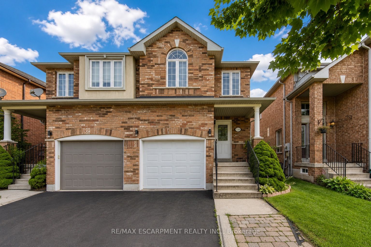 1793 Creek Way, Burlington, ON L7L 6R1