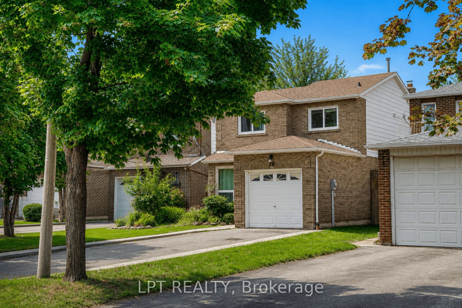 38 Pickard Lane, Brampton, ON L6Y 2M5 photo 3