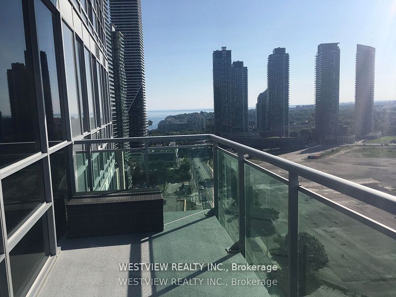 16 Brookers Lane 2003, Toronto, ON M8V 0A5 photo 2