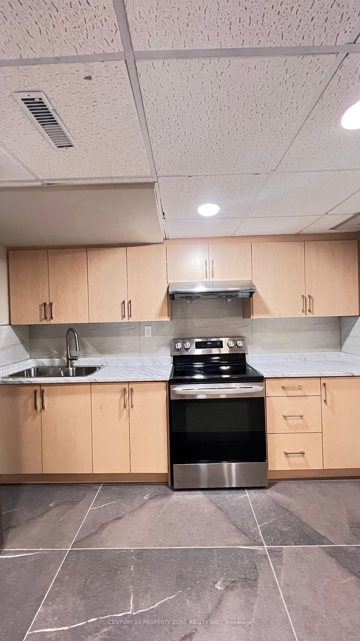 1534 Hollywell Avenue, Mississauga, ON L5N 4P5 photo 5