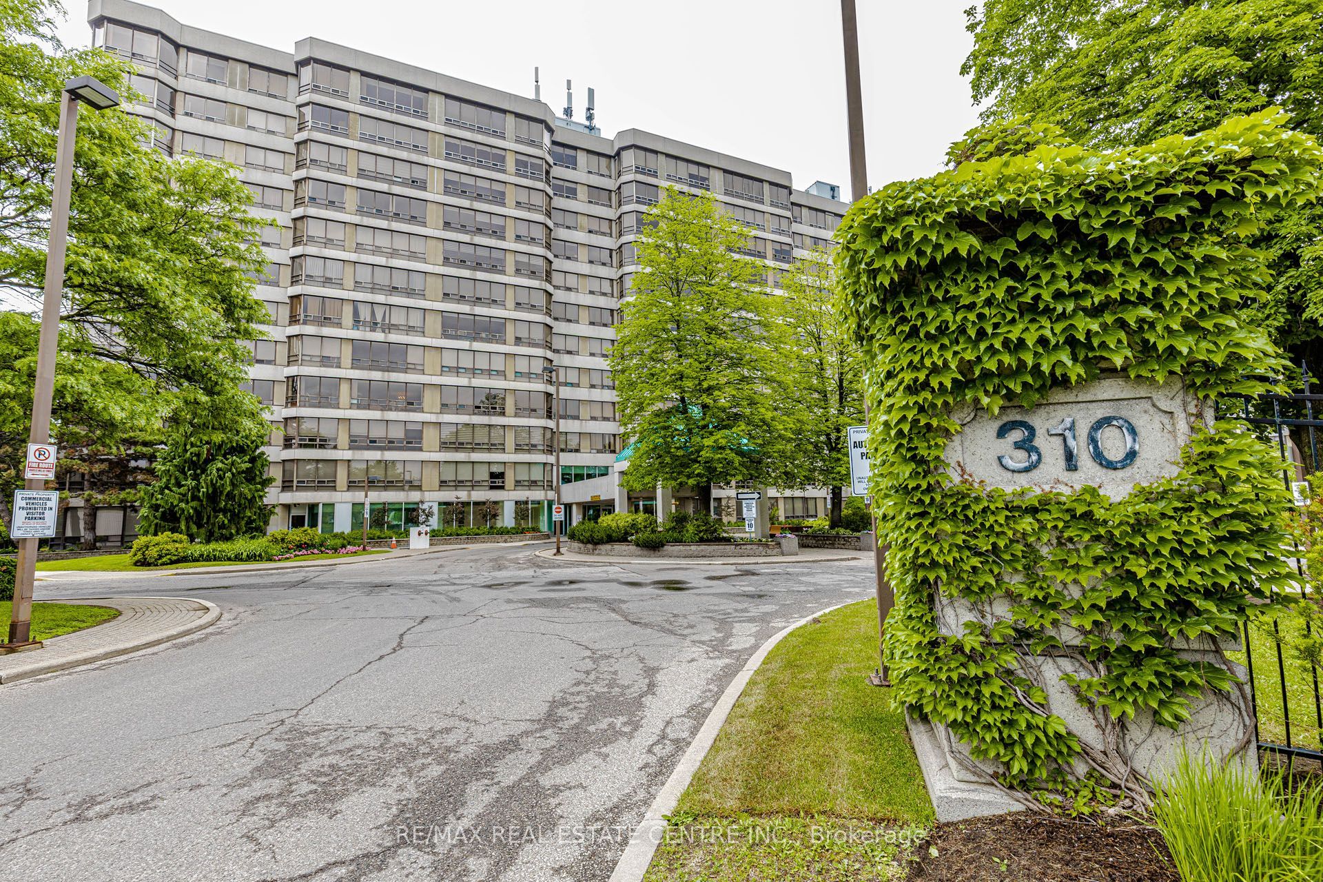310 Mill Street S 104, Brampton, ON L6Y 3B1