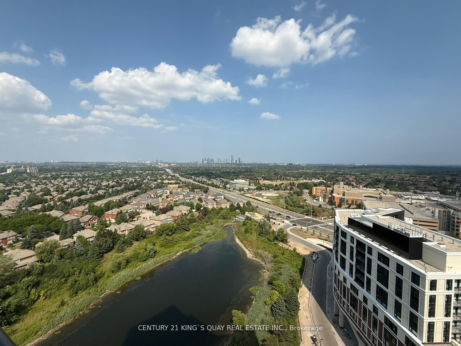 2495 Eglinton Avenue W 2001, Mississauga, ON L5M 2T2