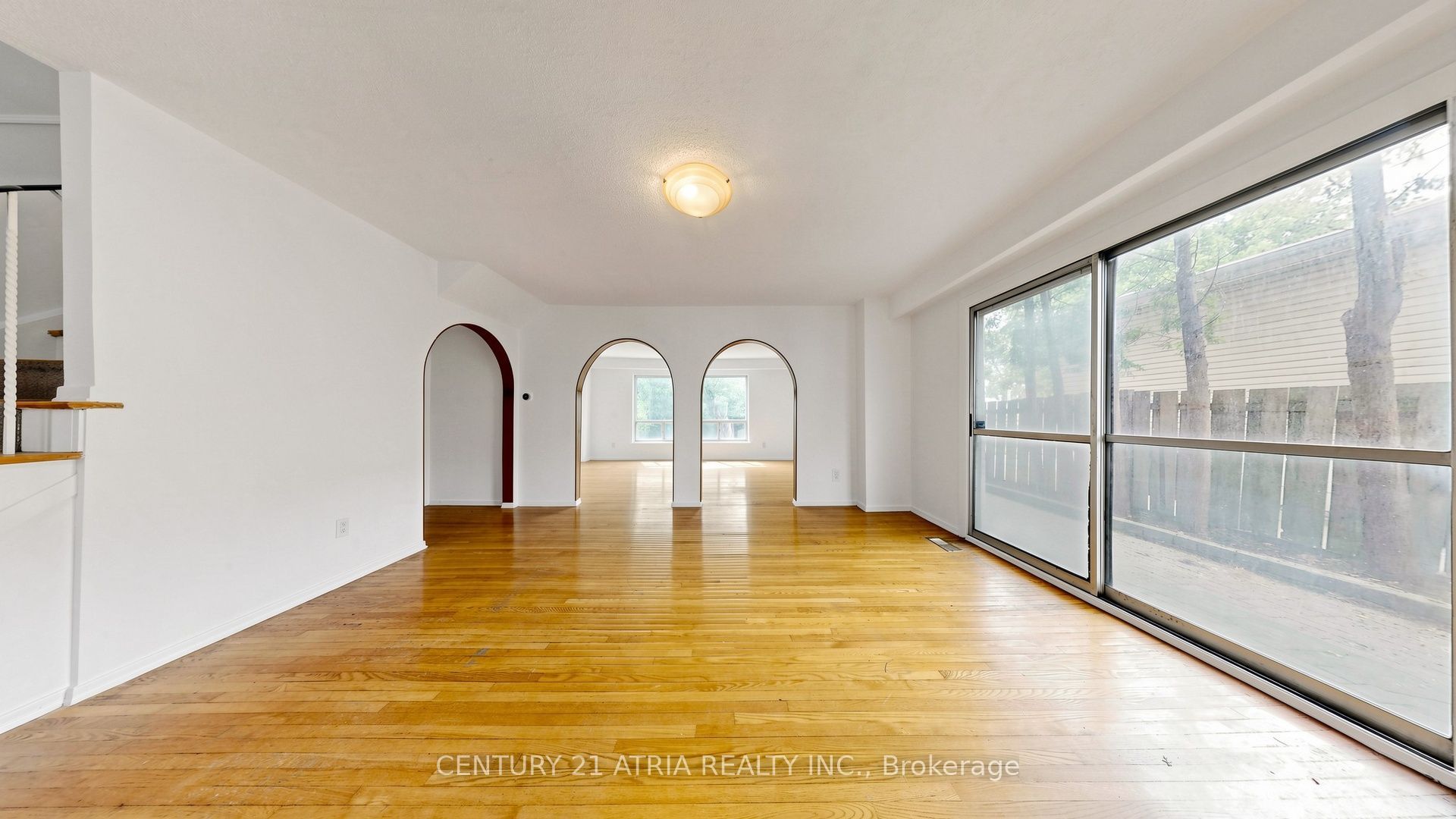 3441 Oakglade Crescent, Mississauga, ON L5C 1X4 photo 5