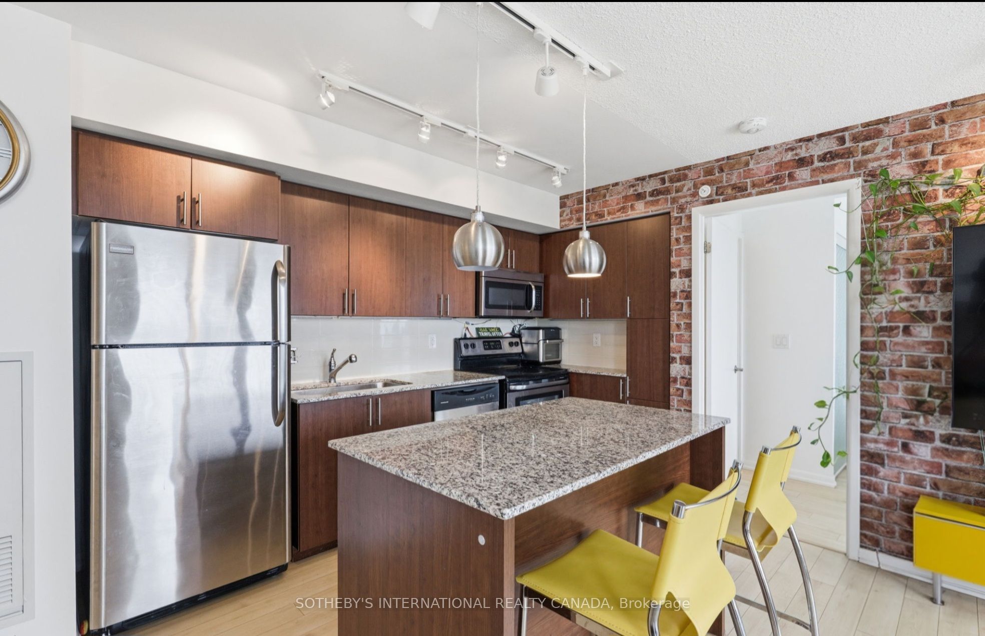 36 Via Bagnato 733, Toronto, ON M6A 0B7 photo 3