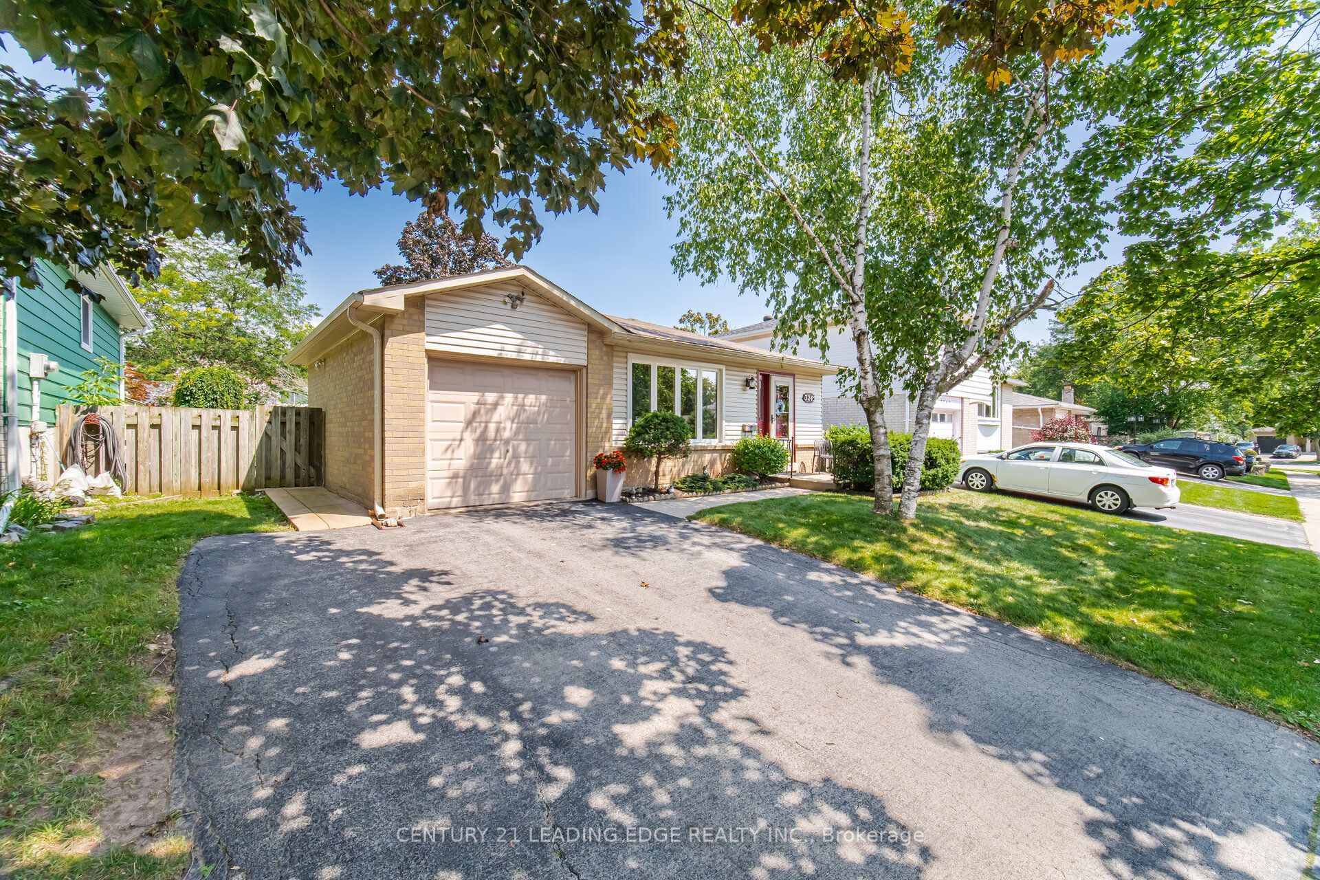 3245 Lansdown Drive, Burlington, ON L7M 1K1