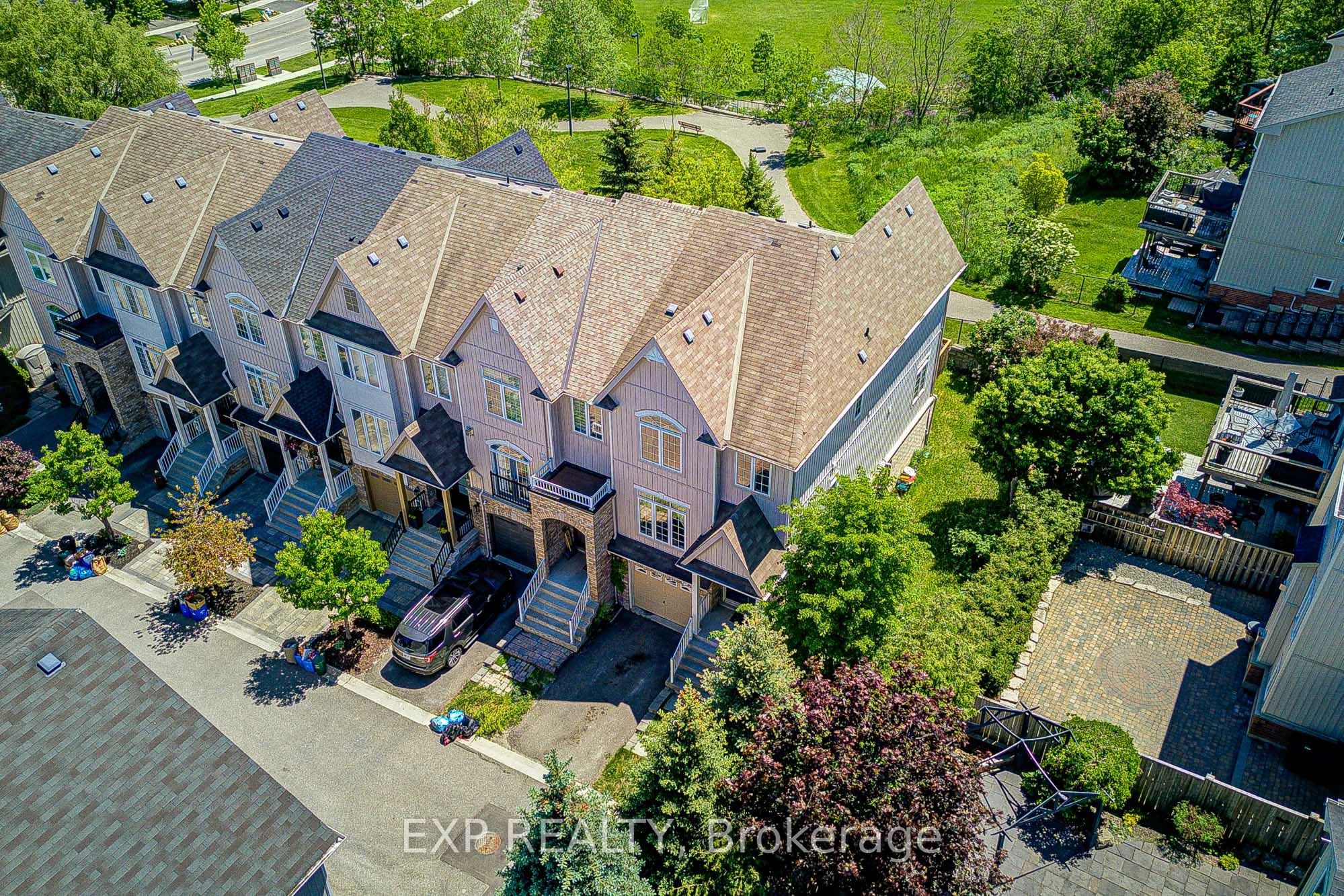 25 Sutcliff Lane, Halton Hills, ON L7G 0C2 photo 3