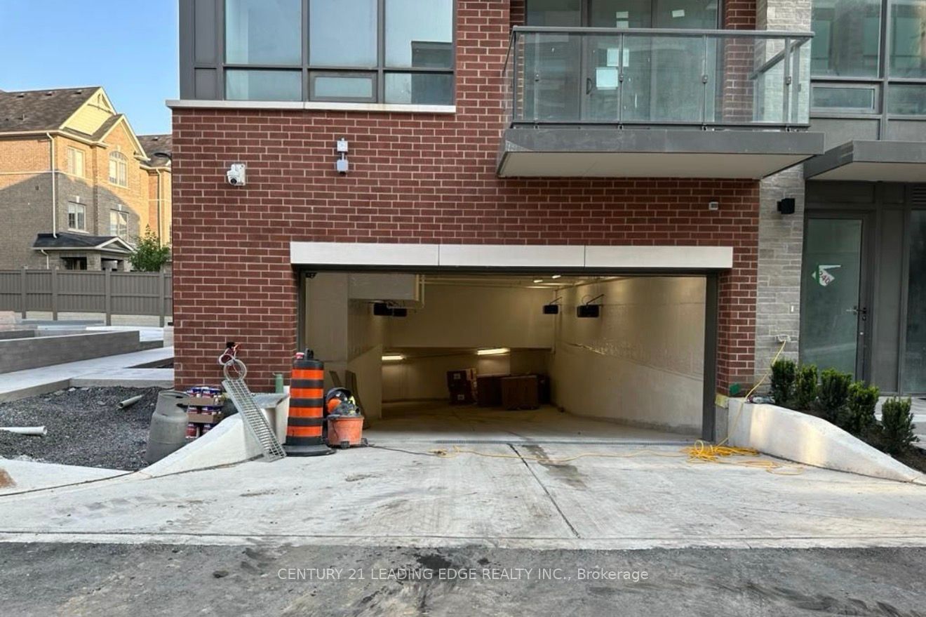 65 Attmar Drive 368, Brampton, ON L6P 2Z4 photo 4