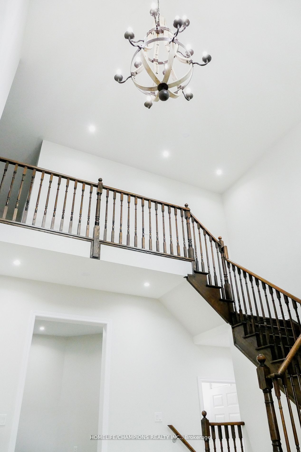 102 Benadir Avenue, Caledon, ON L7C 3N6 photo 5