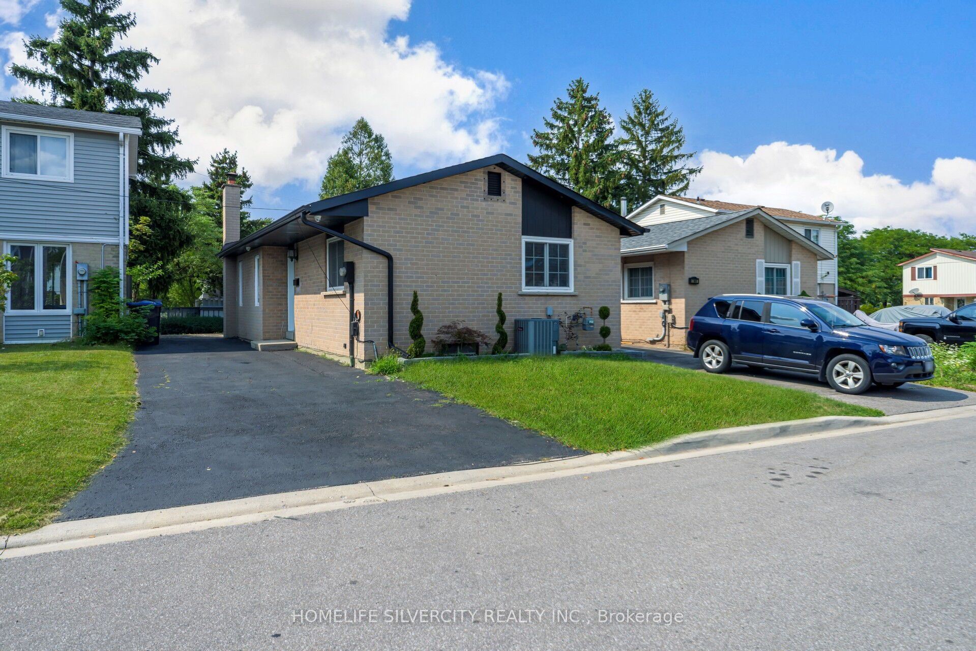 3 Hapsbury Square, Brampton, ON L6S 1Y7 photo 4