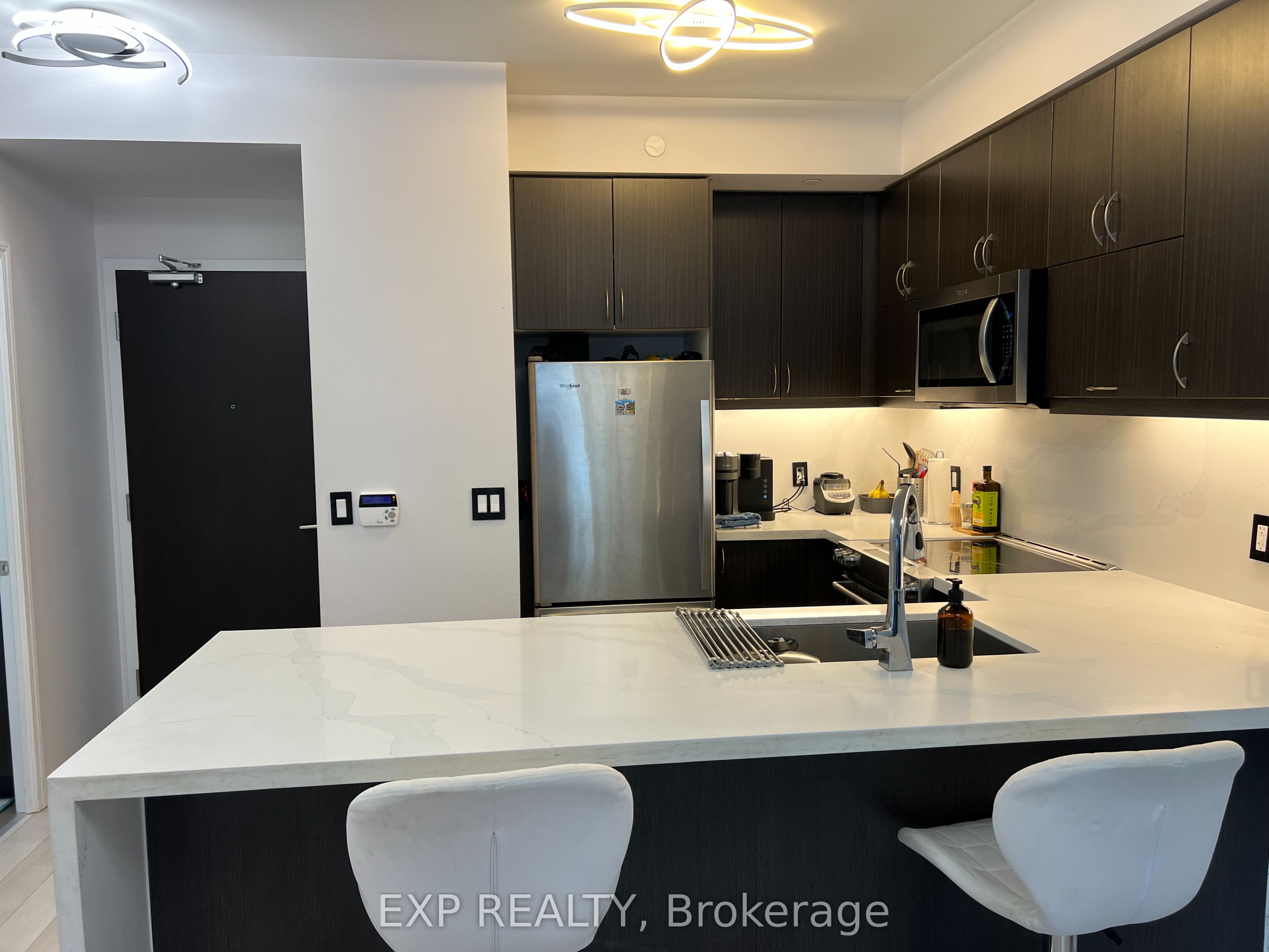 39 Annie Craig Drive 602, Toronto, ON M8V 0H1 photo 5
