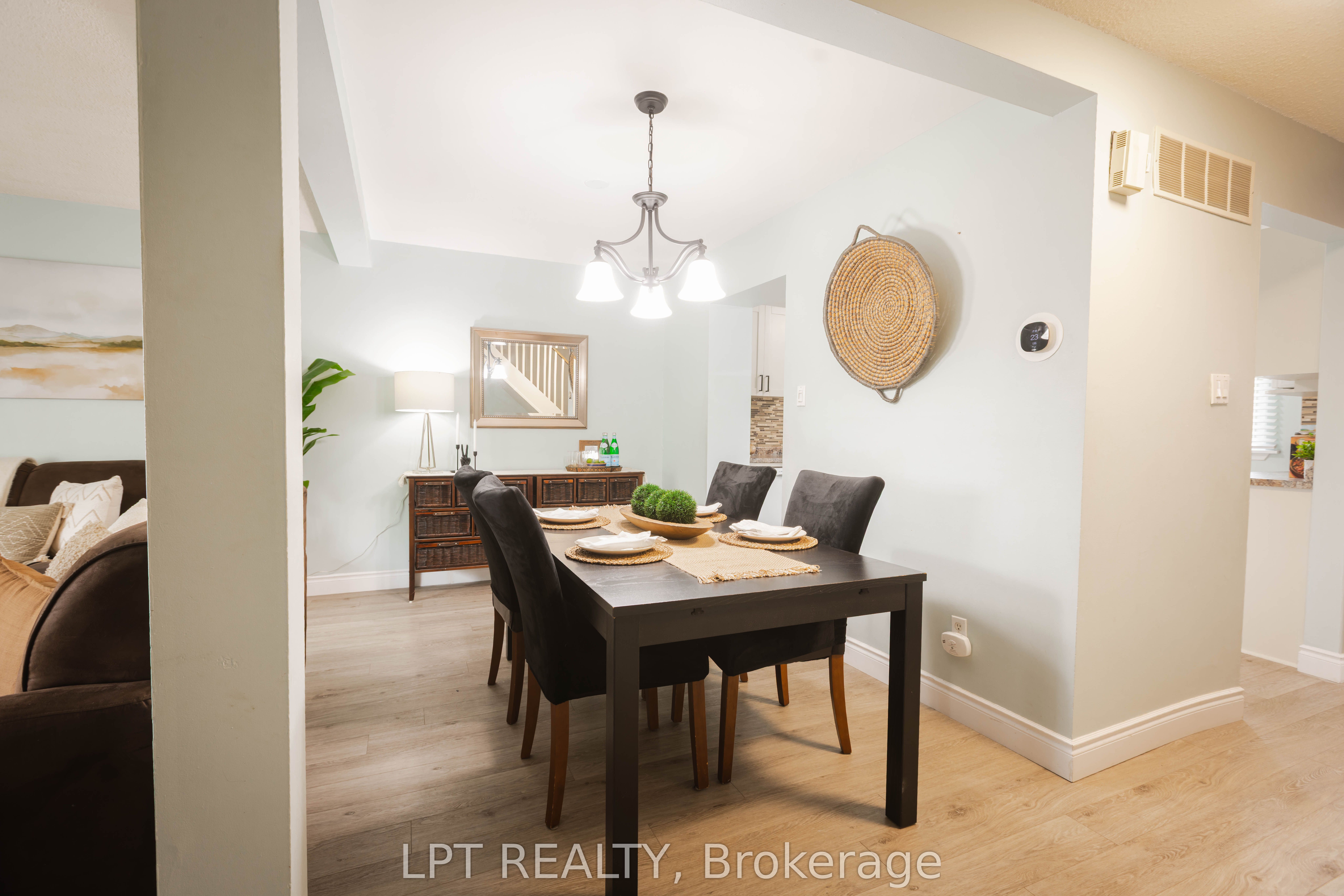 318 Laurier Avenue 3, Milton, ON L9T 3M9 photo 4