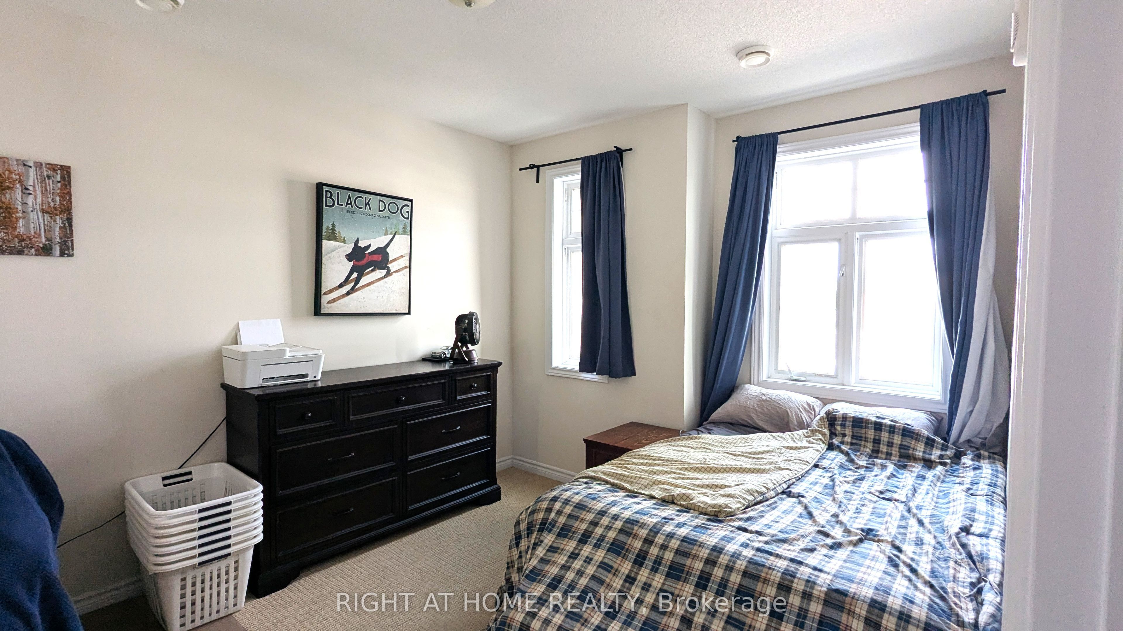 1360 Costigan Road 210, Milton, ON L9T 0Y8 photo 5