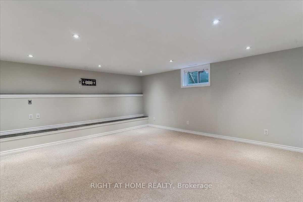 1252 Waterdown Road Lower, Burlington, ON L7P 4Z8 photo 4