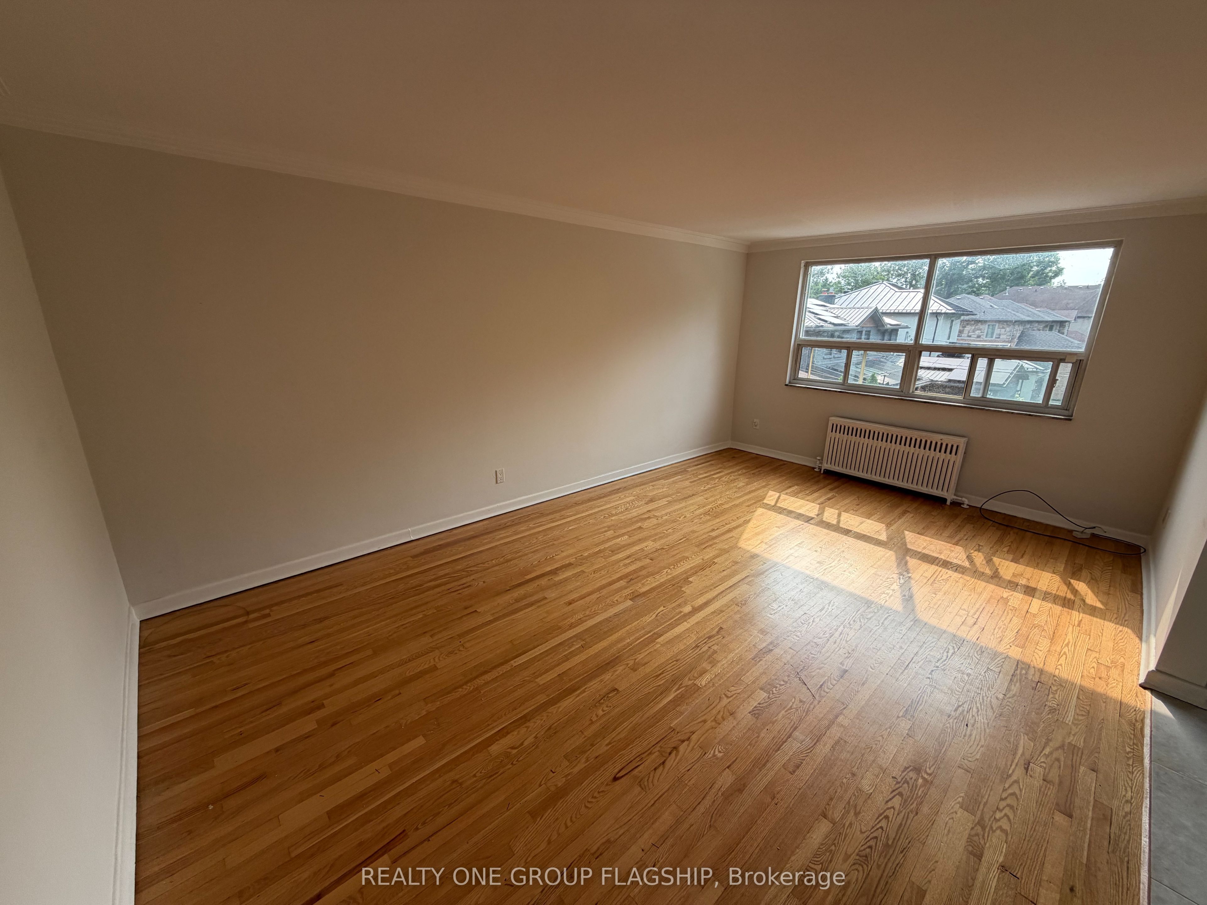 7 Elmwood Avenue S 9, Mississauga, ON L5G 3J6 photo 4