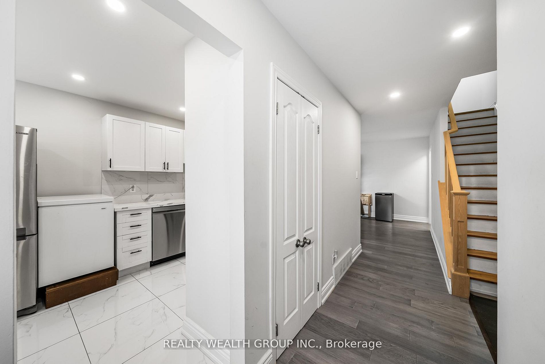 521 Timber Lane 39, Burlington, ON L7L 4B1 photo 4