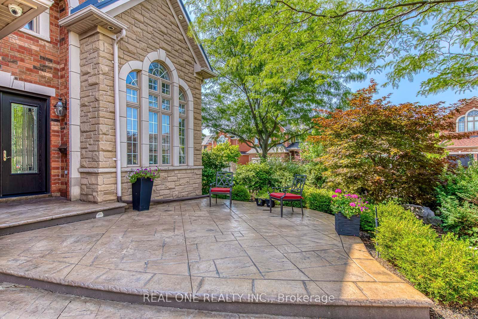 2298 Salcome Drive, Oakville, ON L6H 7N2 photo 4