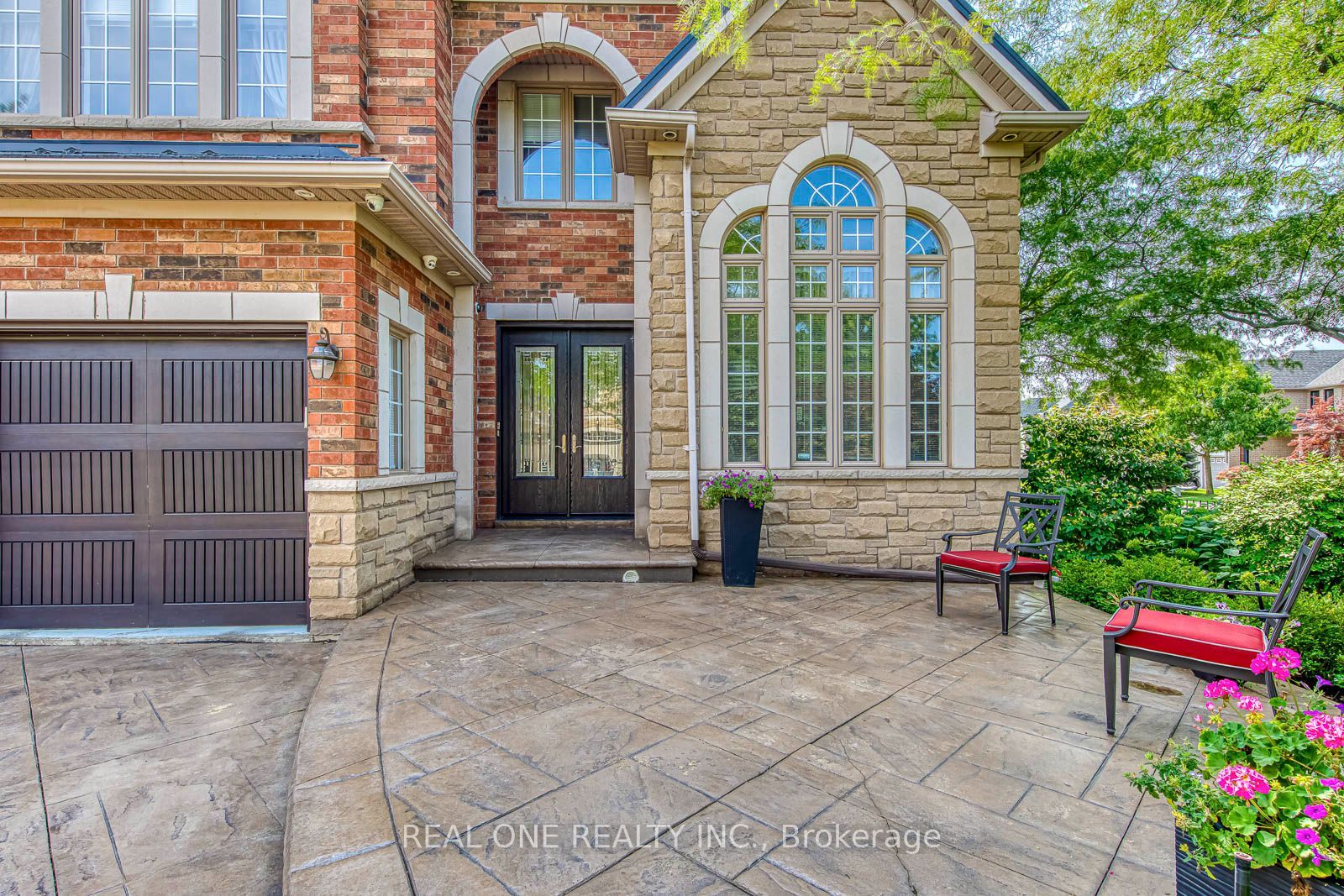 2298 Salcome Drive, Oakville, ON L6H 7N2 photo 5