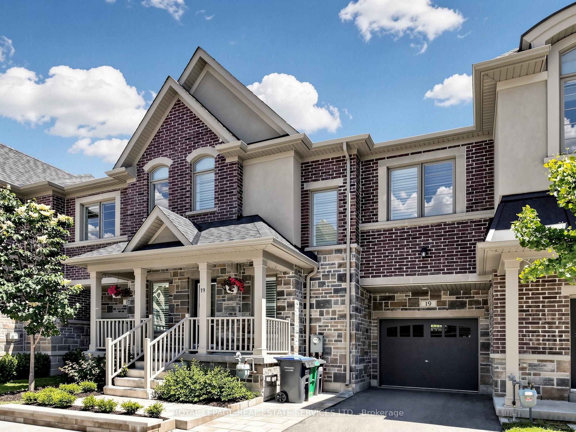 19 Summerbeam Way, Brampton, ON L6Y 6K5 photo 2