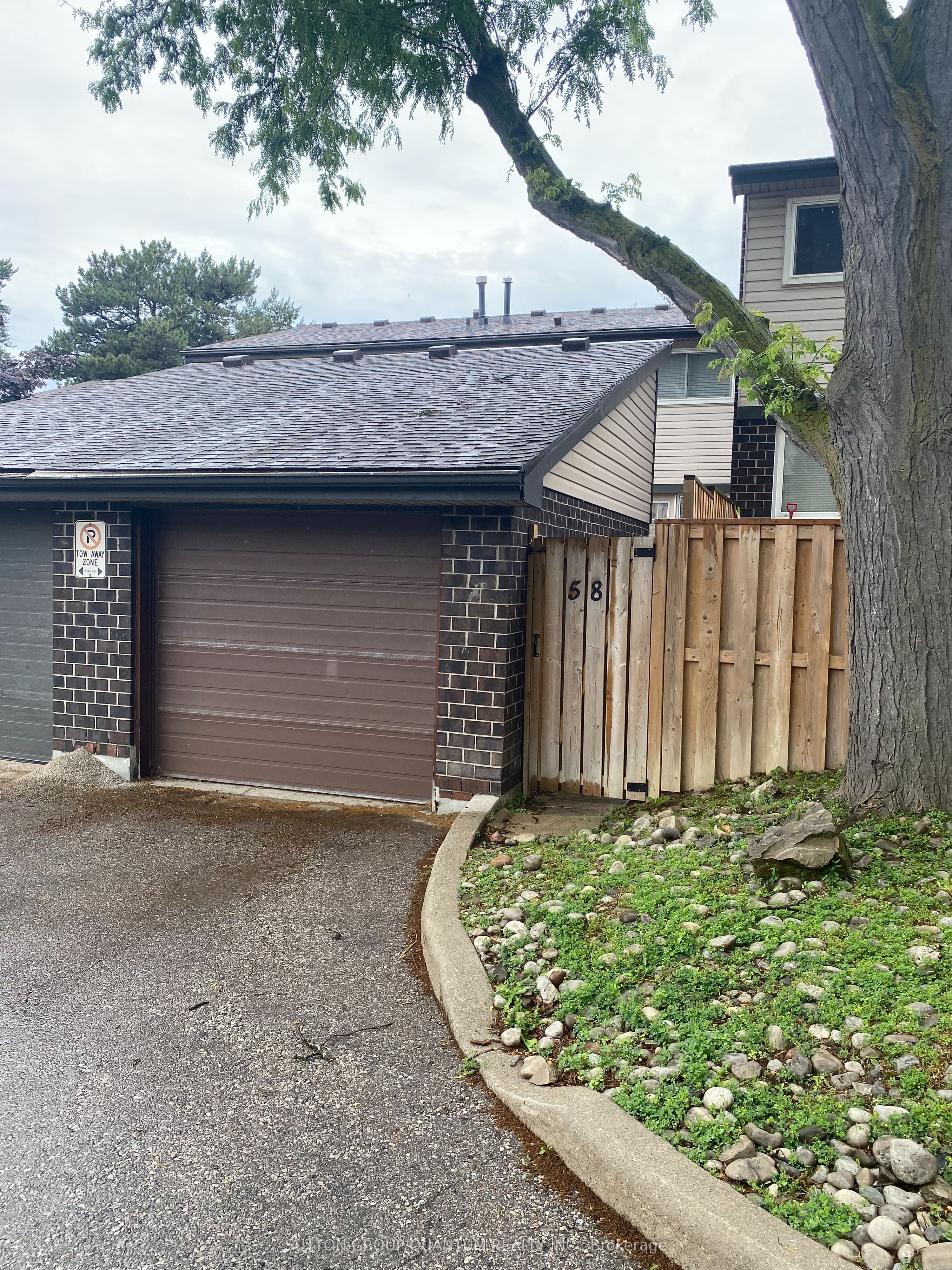 318 LAURIER Avenue 58, Milton, ON L9T 3M9 photo 3