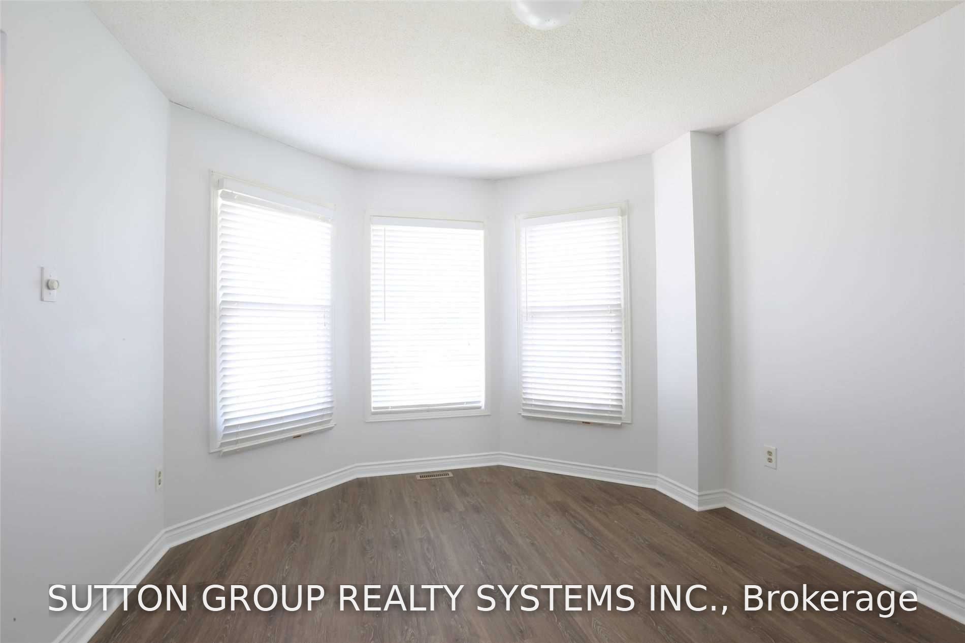 6005 Tenth Line Upper, Mississauga, ON L5N 5S6 photo 5