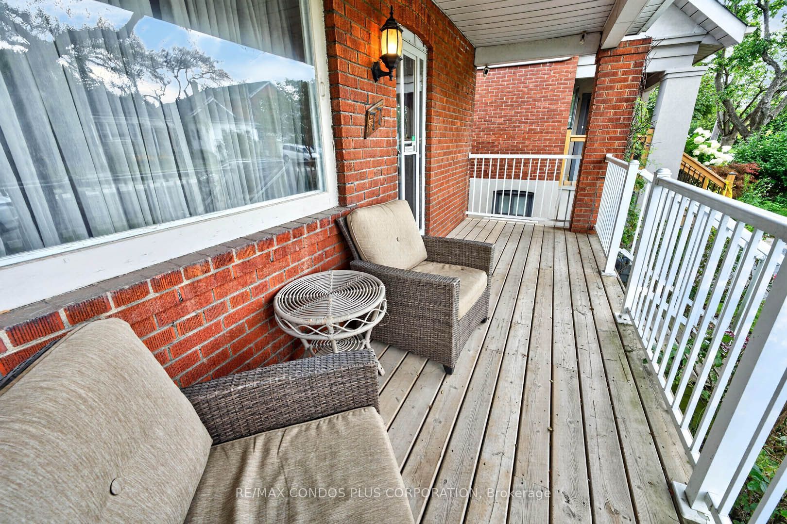 77 Fifth Street E, Toronto, ON M8V 2Z1 photo 5