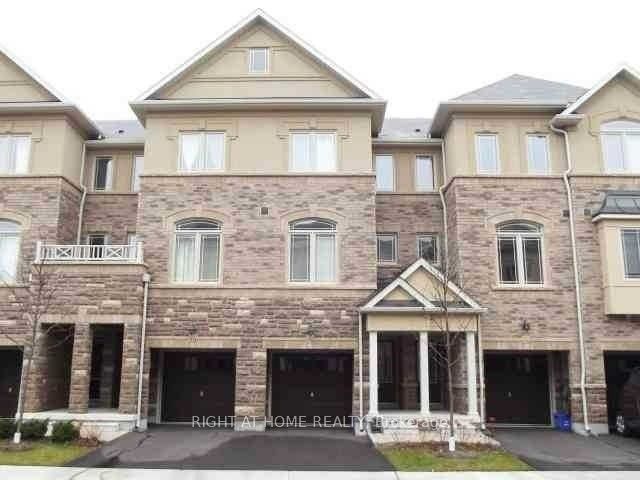 6625 Falconer Drive 7, Mississauga, ON L5N 0C7