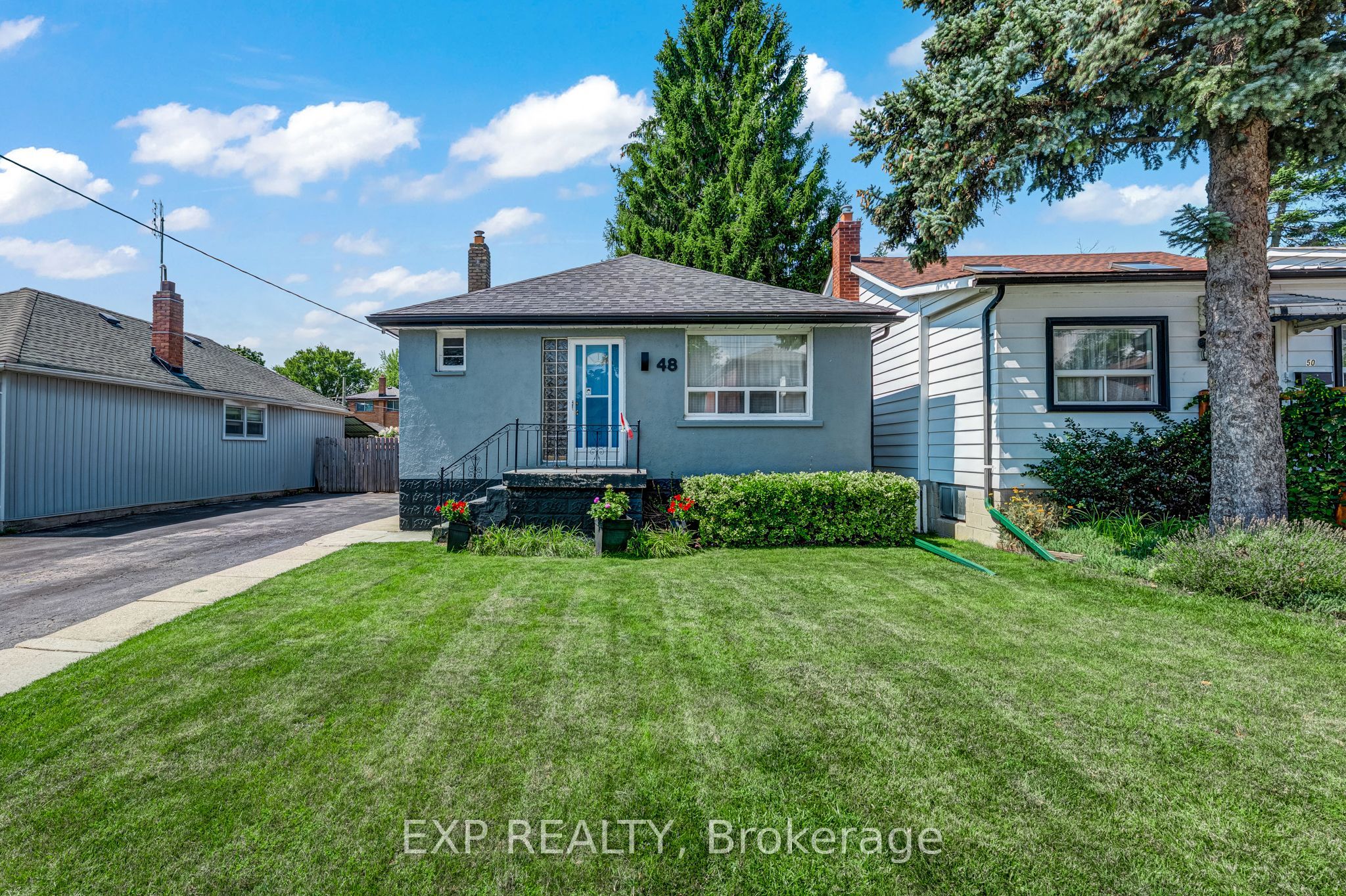 48 Sixteenth Street, Toronto, ON M8V 3J8 photo 5