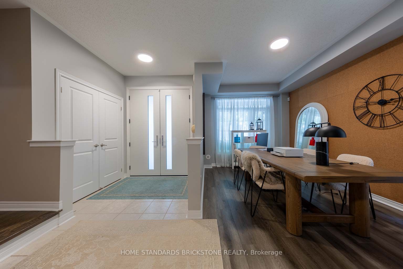 3058 Eberly Woods Drive, Oakville, ON L6M 0T5 photo 4