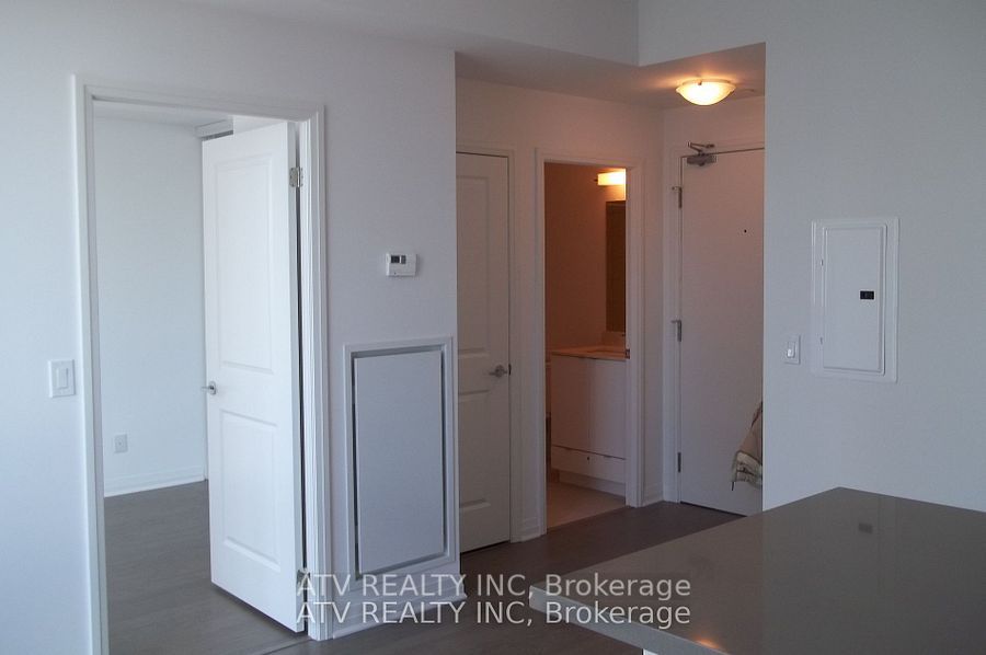 59 Annie Craig Drive 612, Toronto, ON M8V 0C5 photo 5