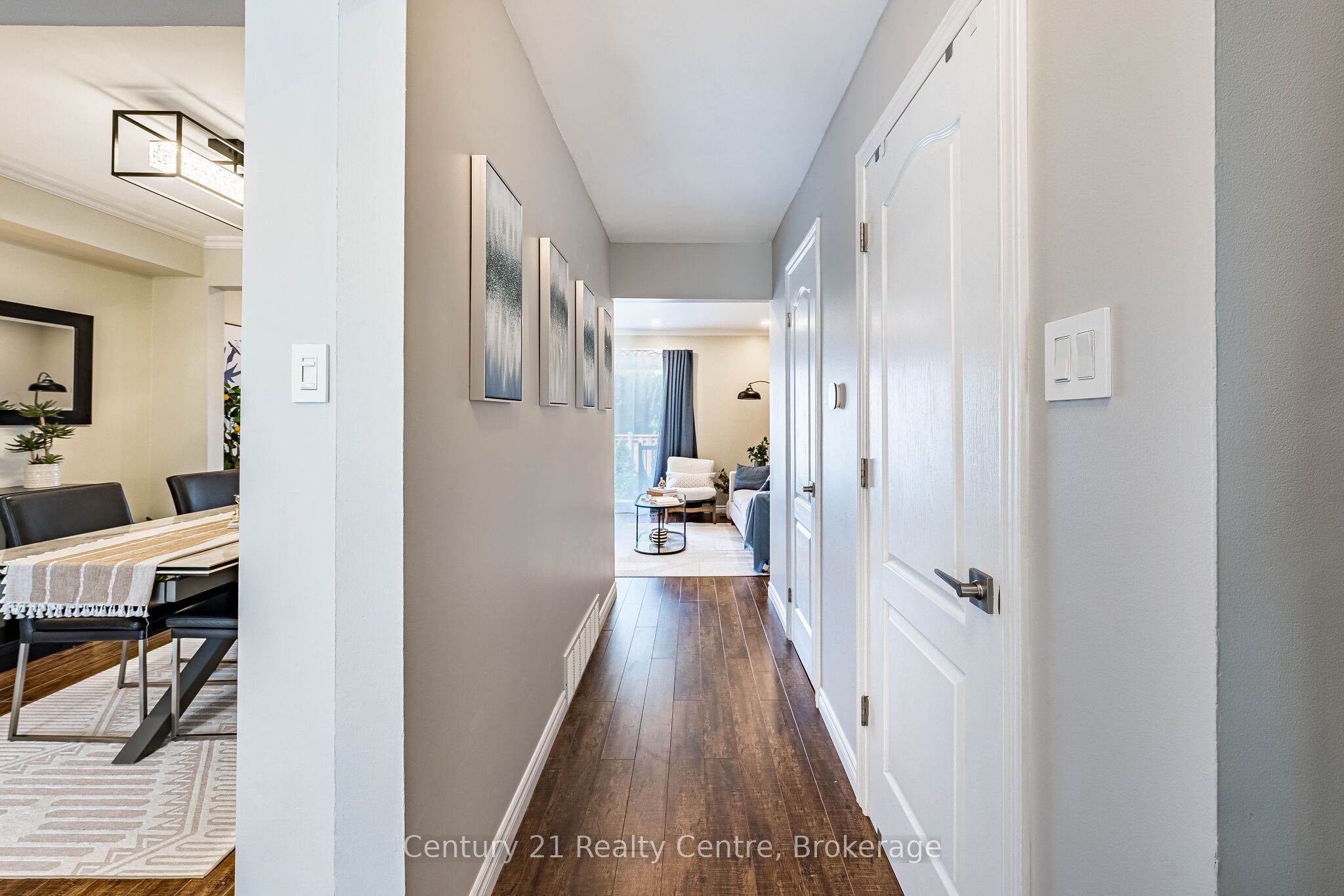 1537 Westminster Place, Burlington, ON L7P 2B4 photo 4